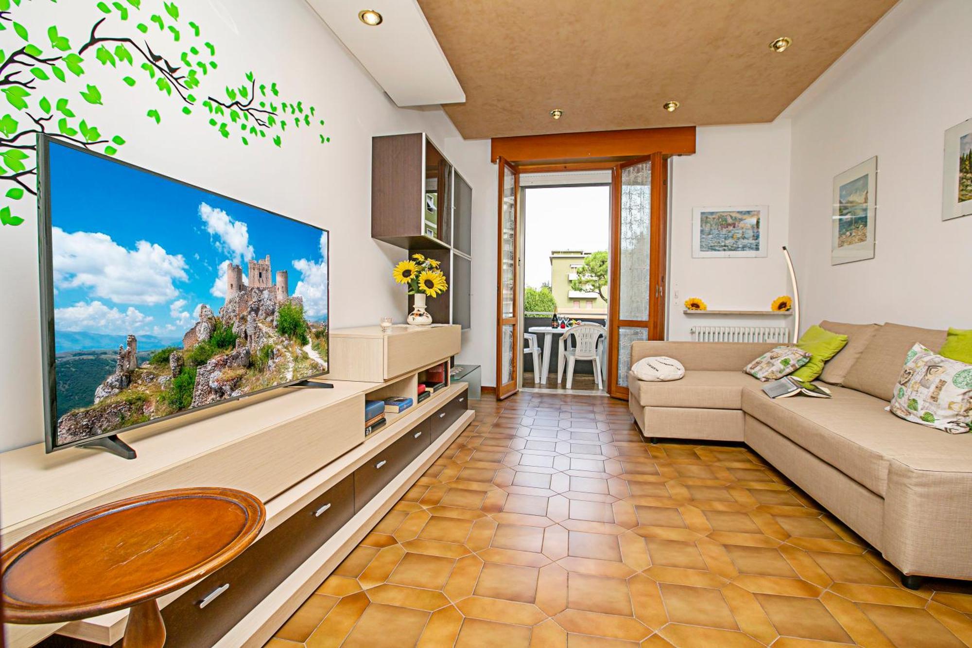 Apartment For - Happy Verona