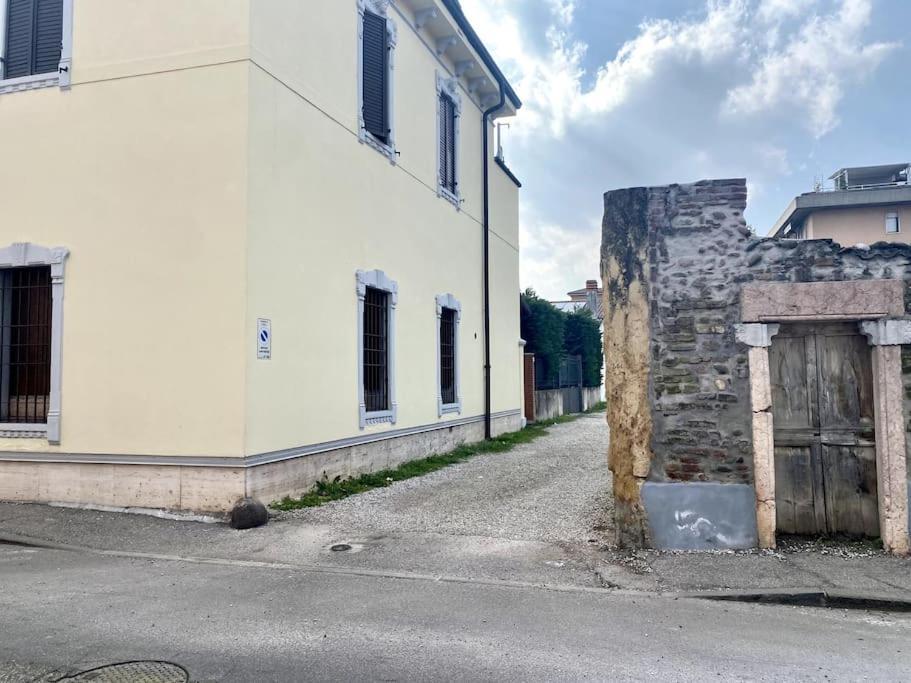 Zona Fiera A 10 Minuti Dal Centro Con Parcheggio Apartment