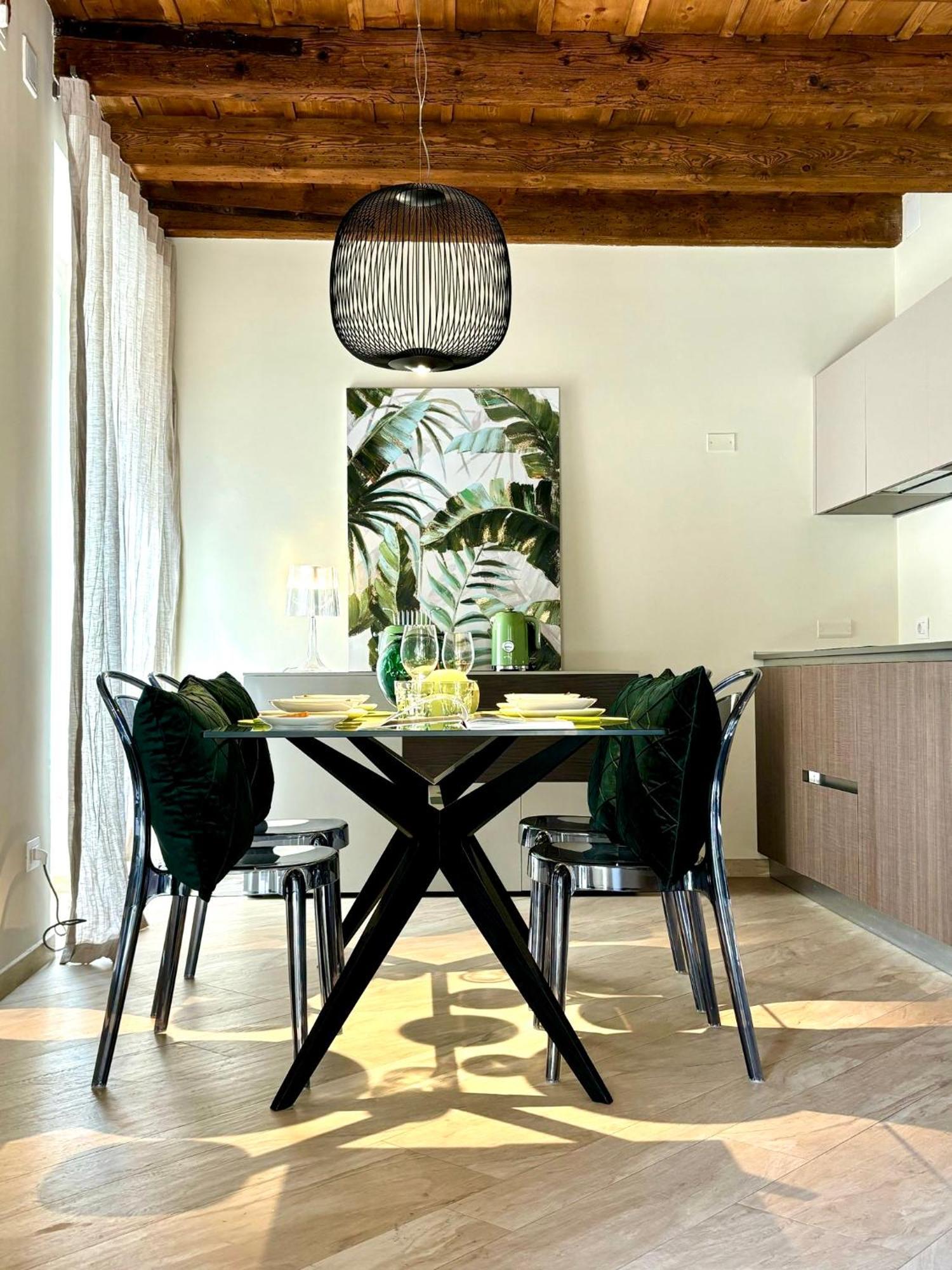 Noemi Apartment *