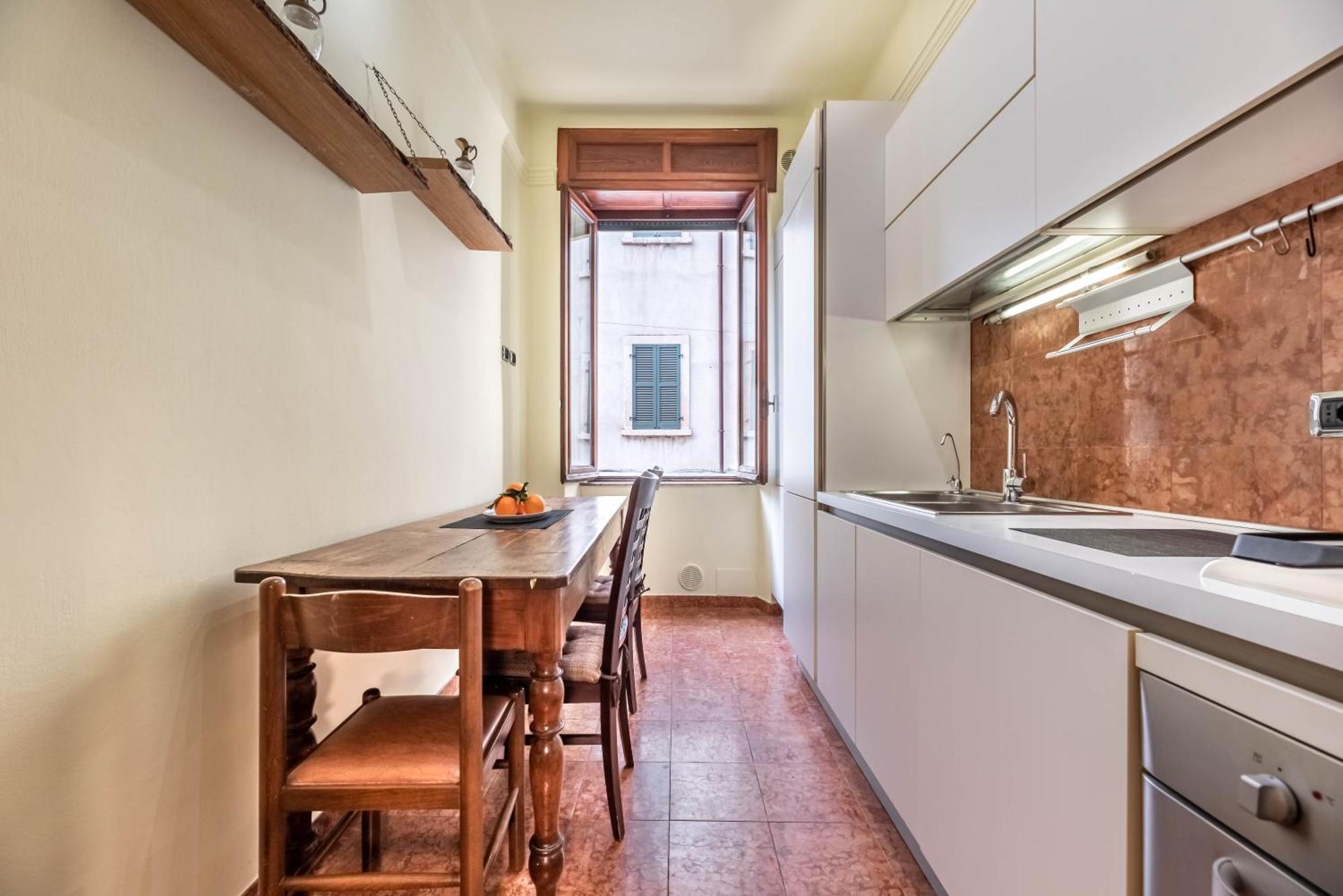 Piazza Isolo Apartment Verona