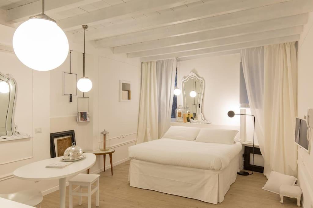 Punto Fermo In Center 023091-loc-01911 Apartment Verona