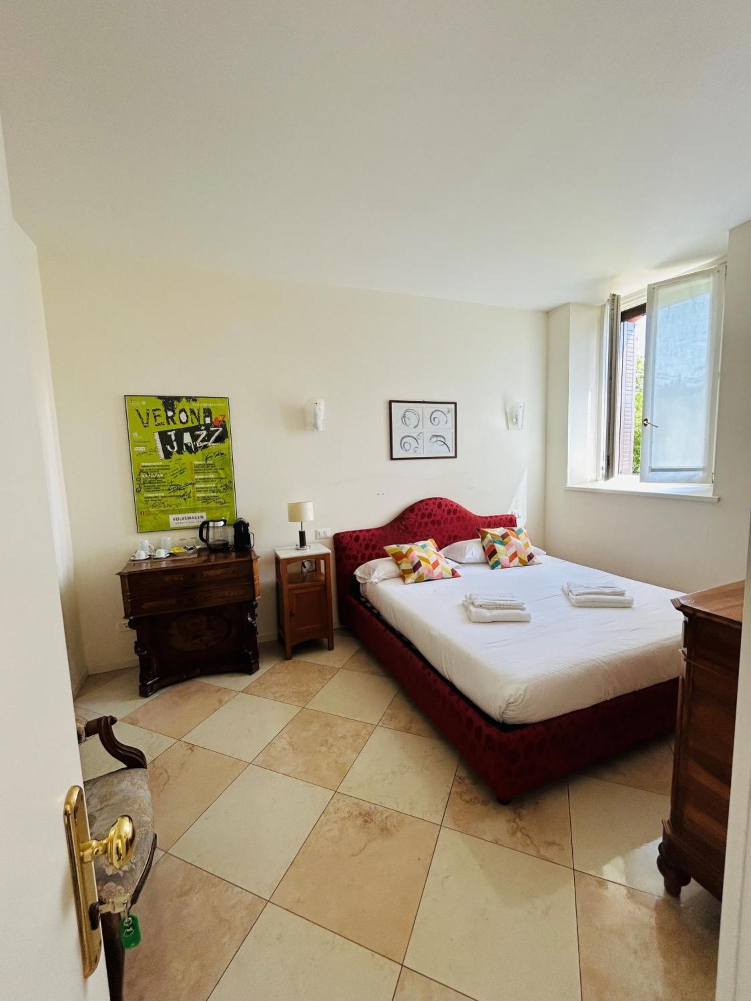 Maestro Guest house
