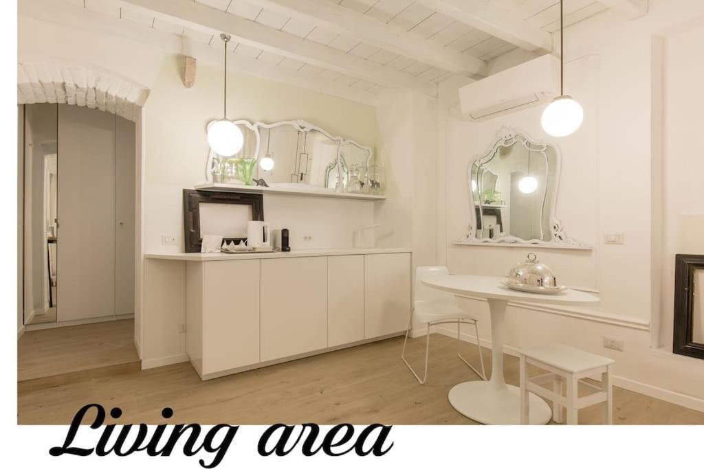 Apartment Punto Fermo In Center 023091-loc-01911 *