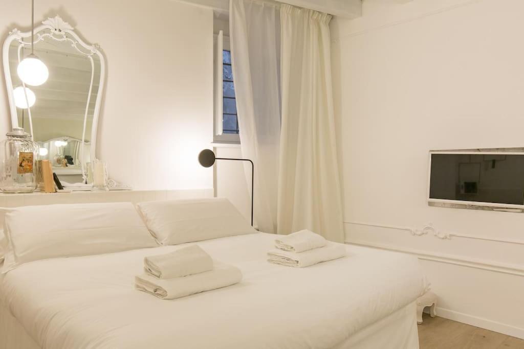 Punto Fermo In Center 023091-loc-01911 Apartment *