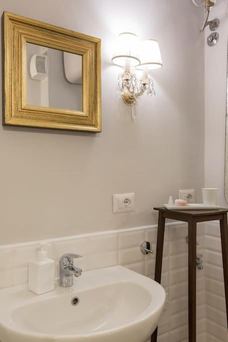 Apartment Punto Fermo In Center 023091-loc-01911