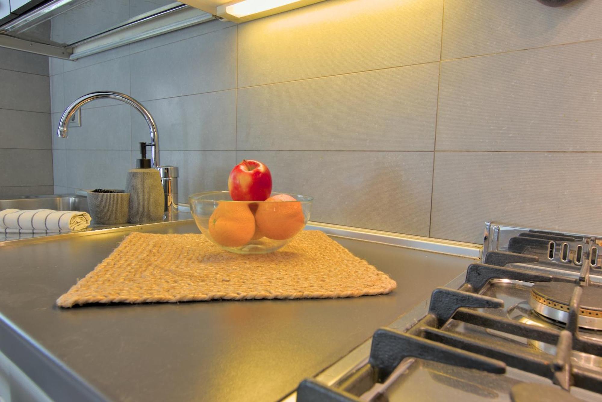 Apartment Atelier River Charm Near Adige, Center & Game *