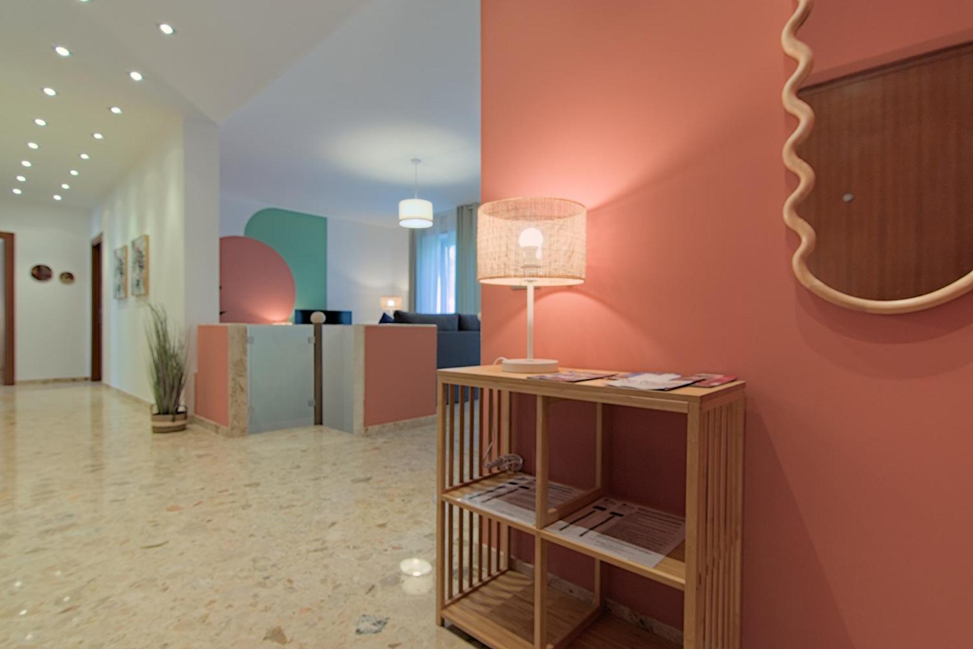 Atelier River Charm Near Adige, Center & Game Apartment