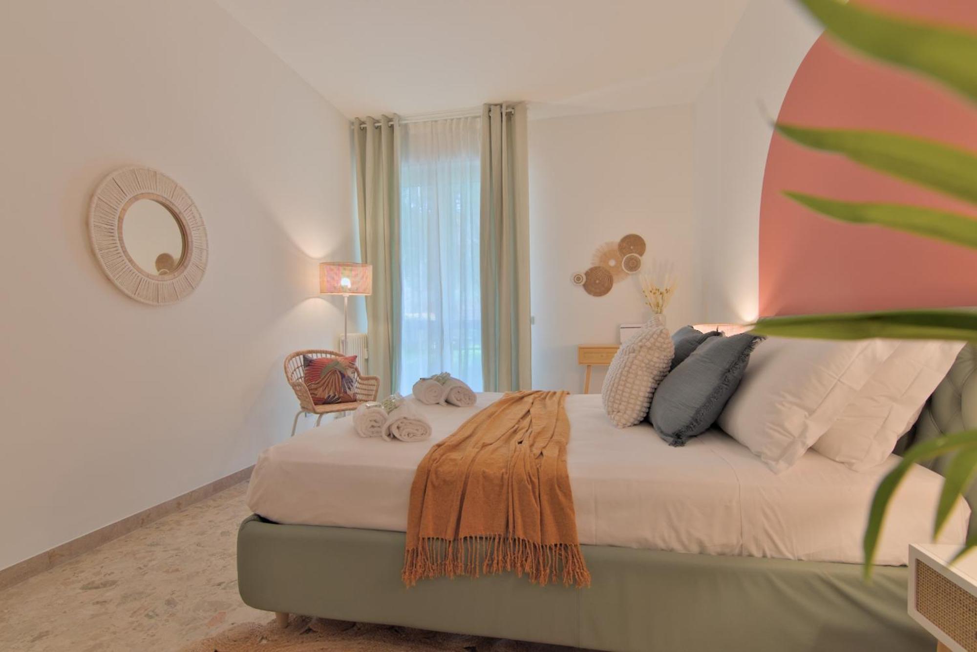 Atelier River Charm Near Adige, Center & Game Apartment