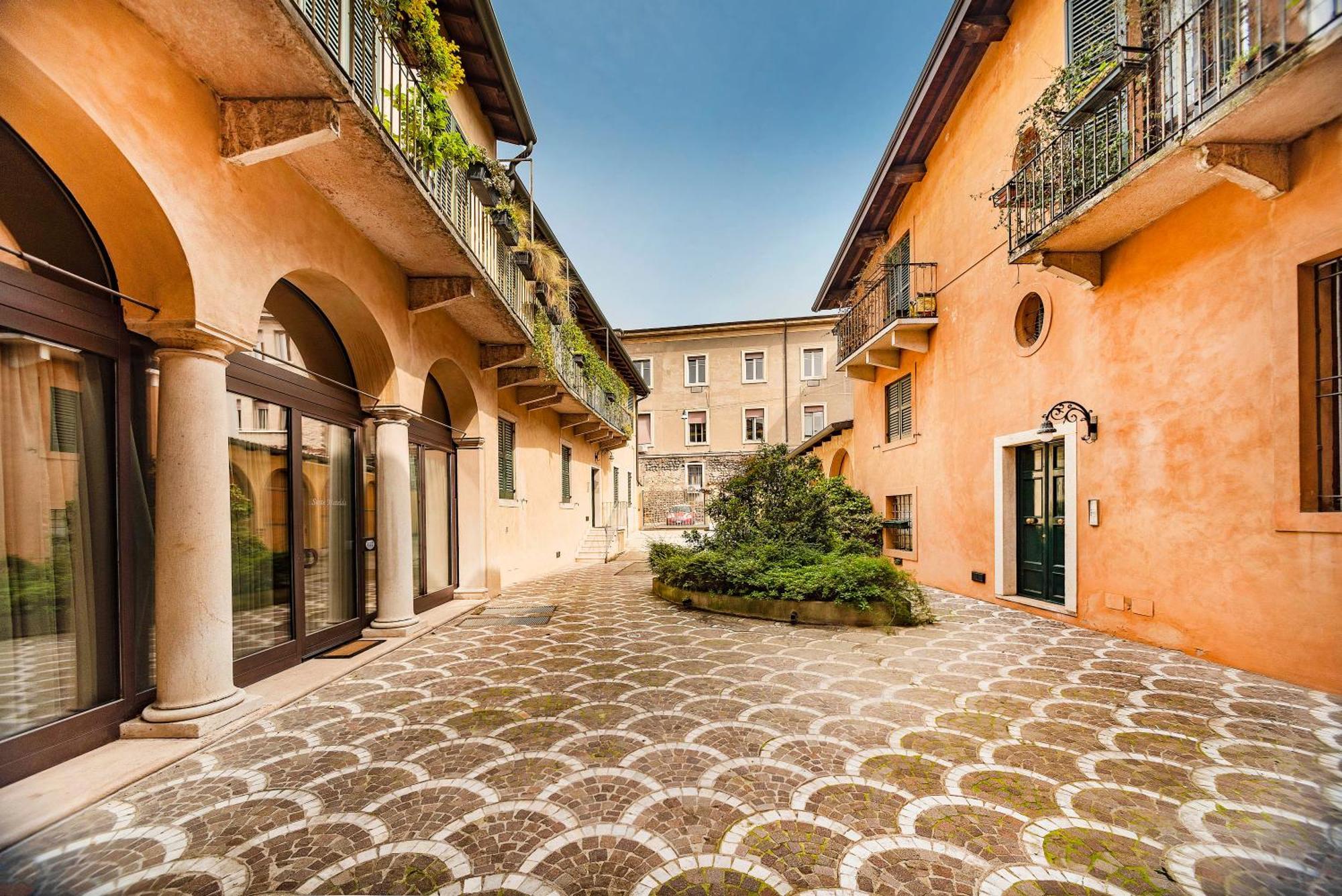 Italianflat - Arches Flat Verona