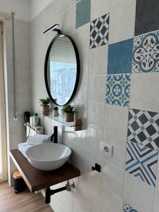 Nest - 2 2 Bagni Parcheggio Gratuito Apartment Verona