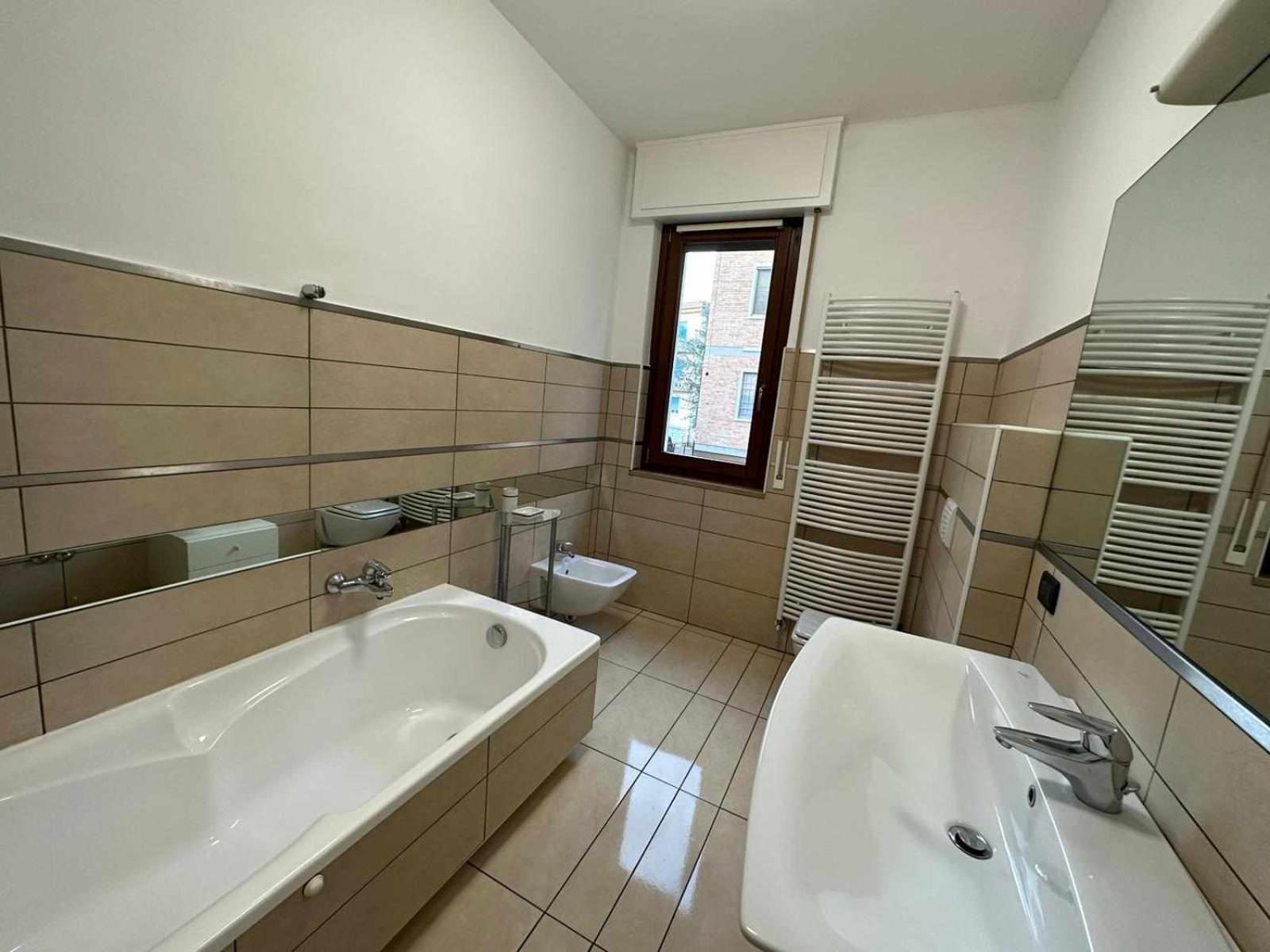 Apartment Destiny 9 Vista Adige Verona