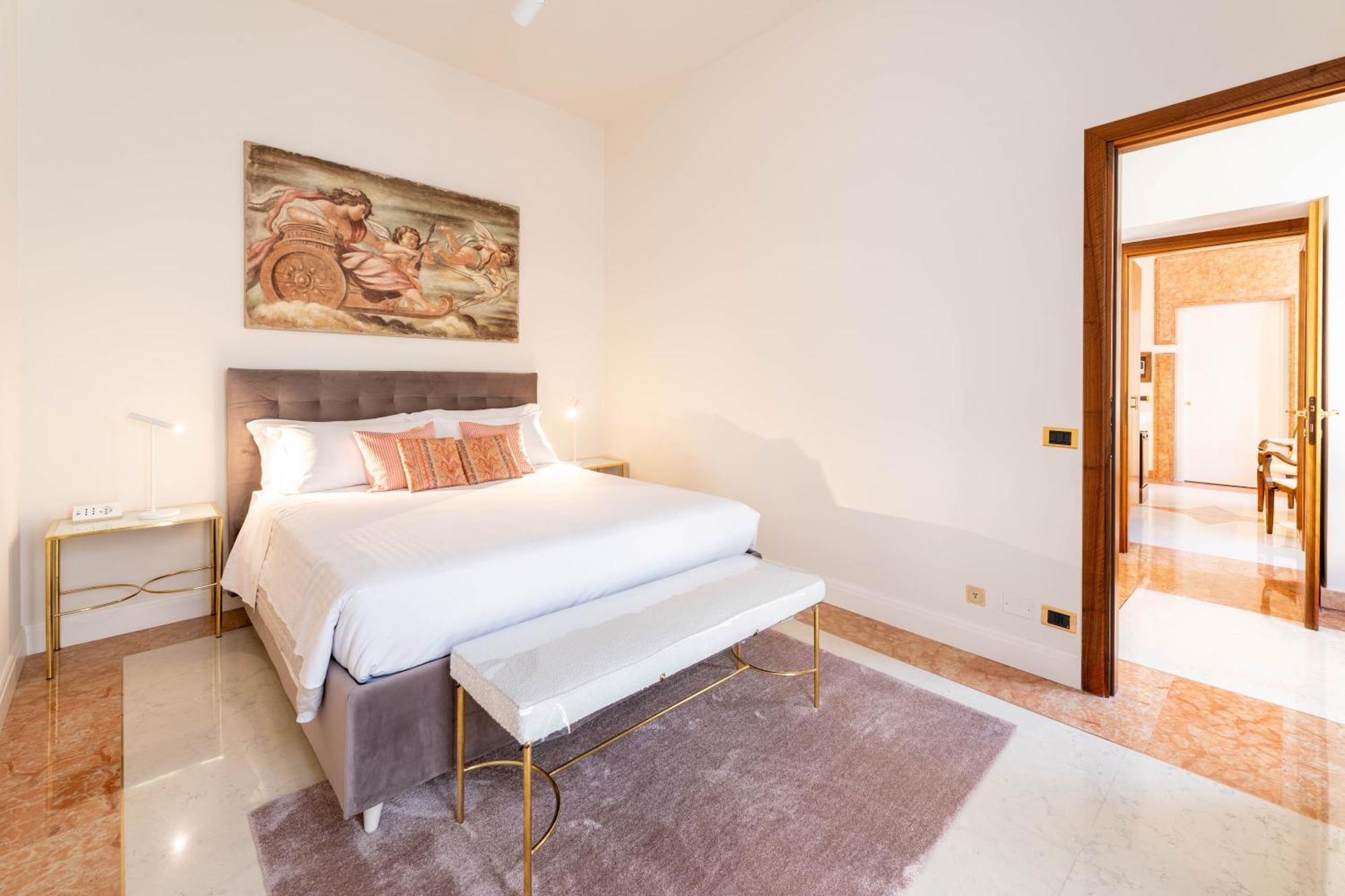 Palazzo Venier Apartment