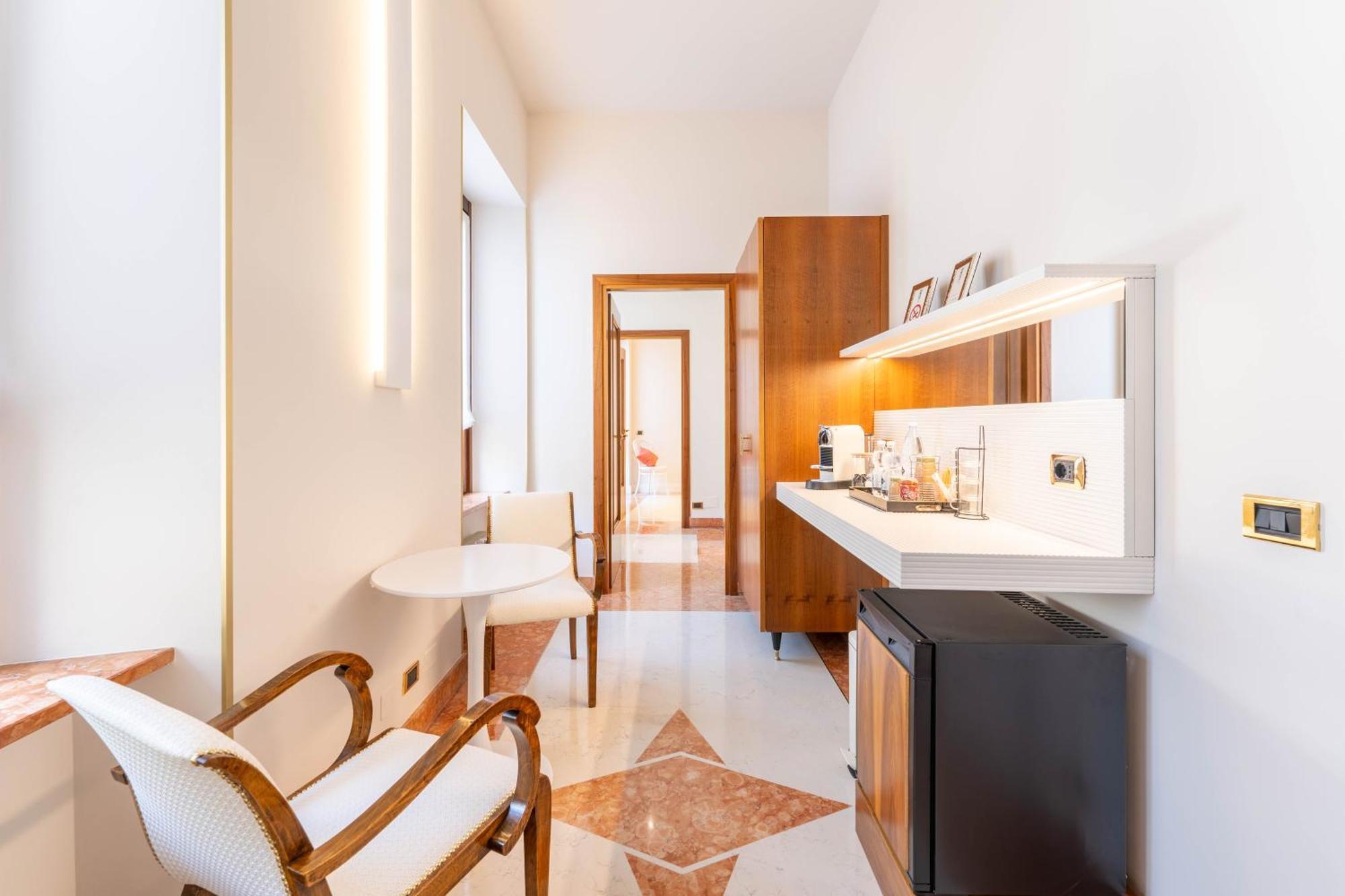 Palazzo Venier Apartment