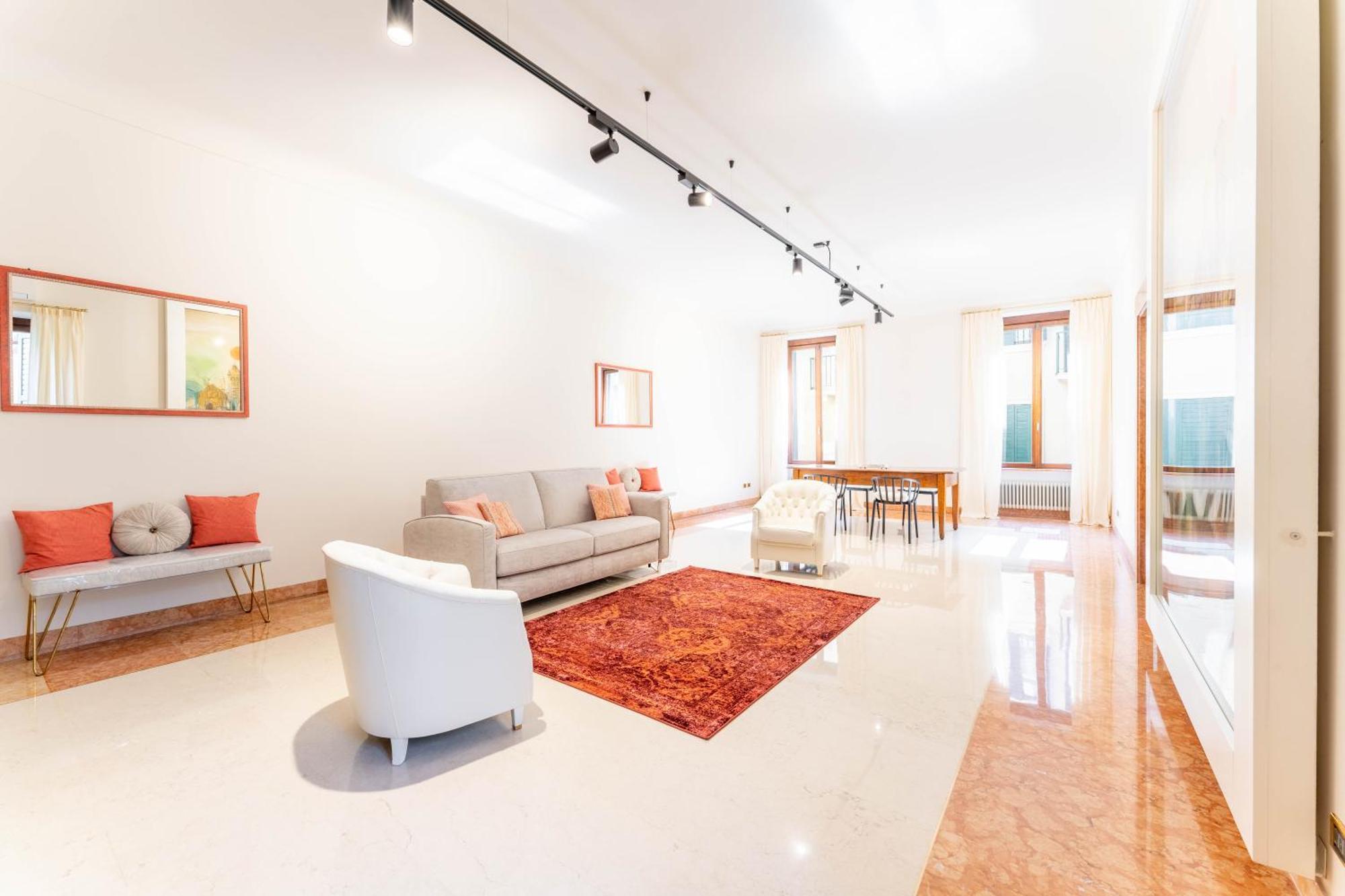 Palazzo Venier Apartment *