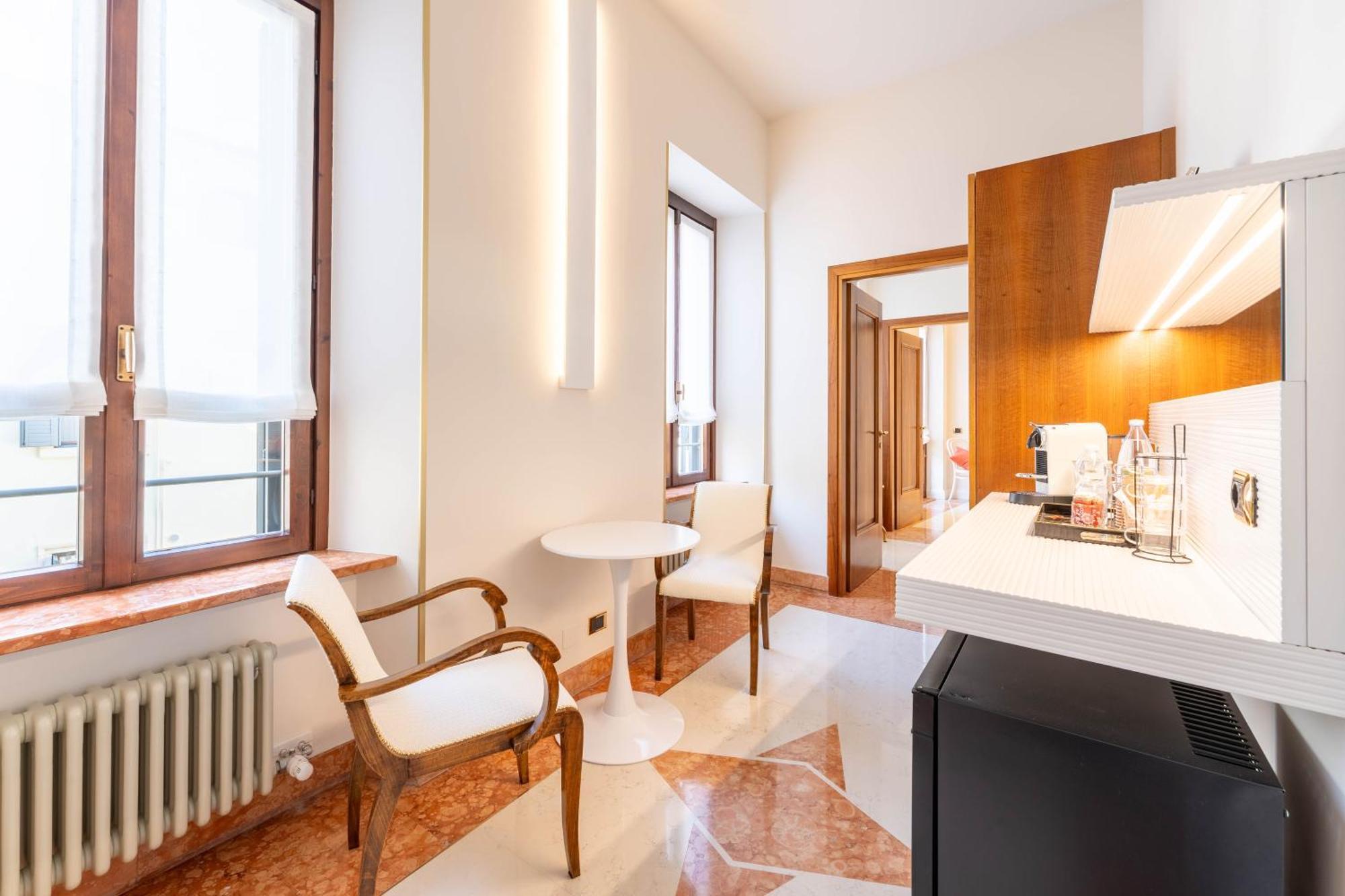 Palazzo Venier Apartment *
