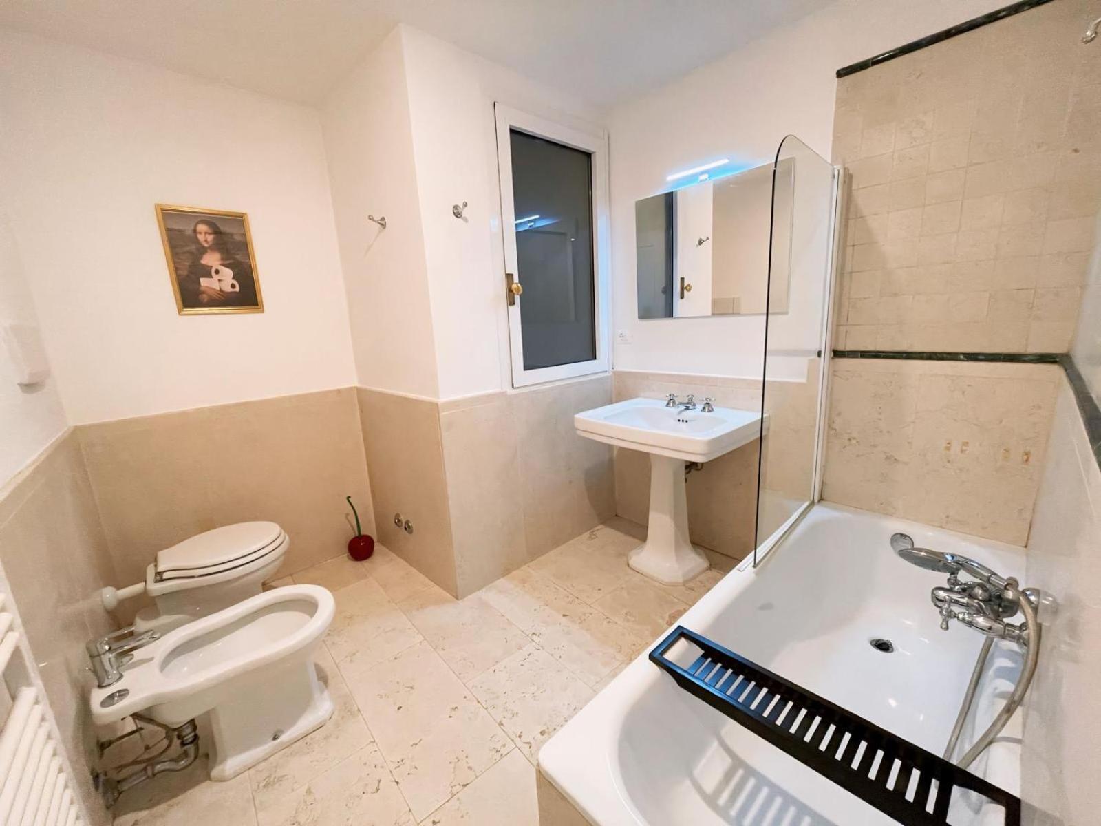 Dimora Arte E Vino, 9 Minuti Dai Mercatini Di Natale Guest house *