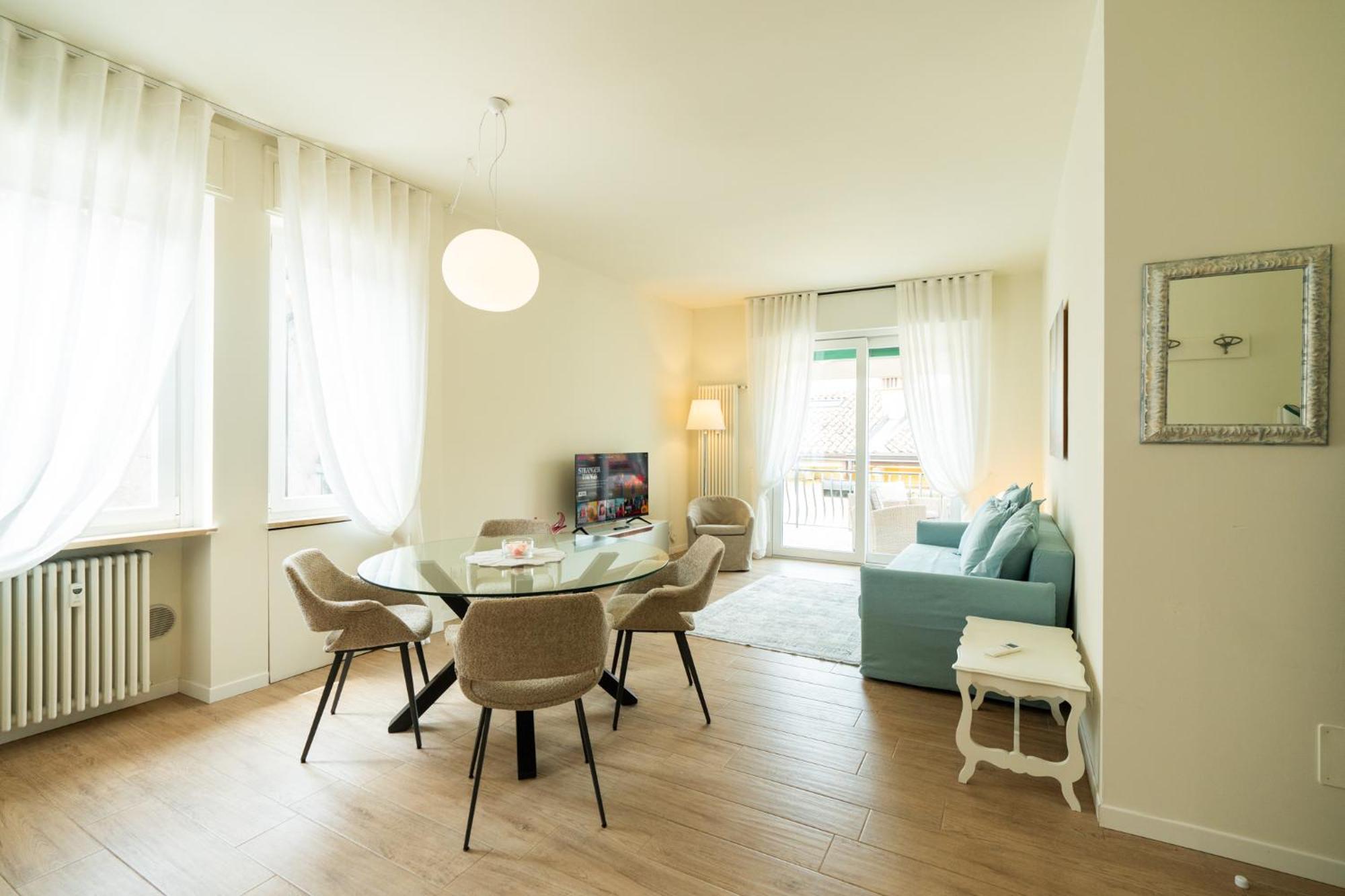 Domus - Ampia Residenza Filippini A Pochi Passi Dall'arena Apartment