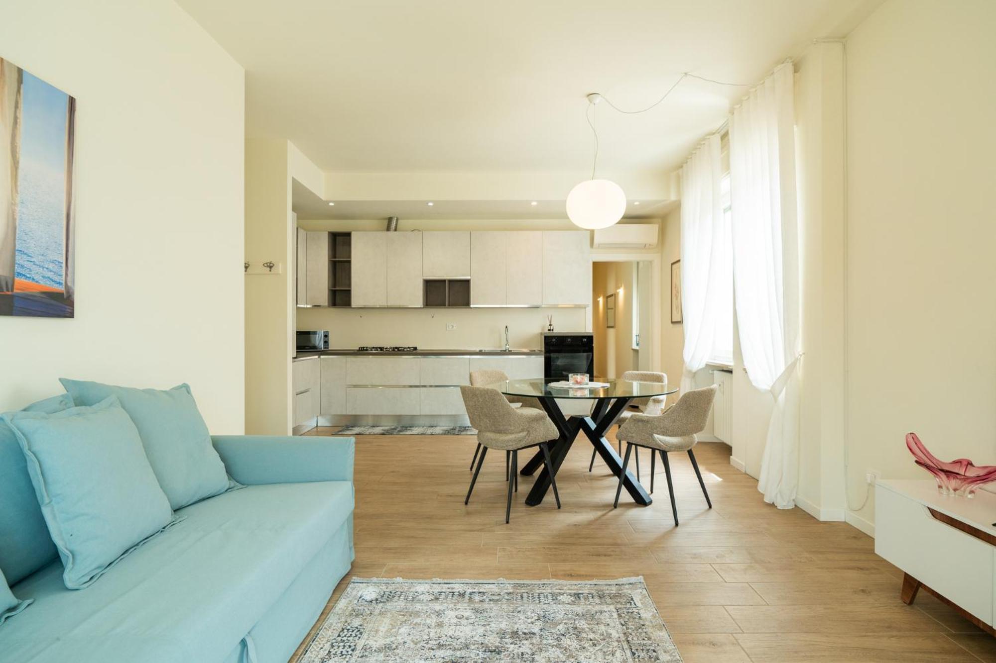 Apartment Domus - Ampia Residenza Filippini A Pochi Passi Dall'arena *