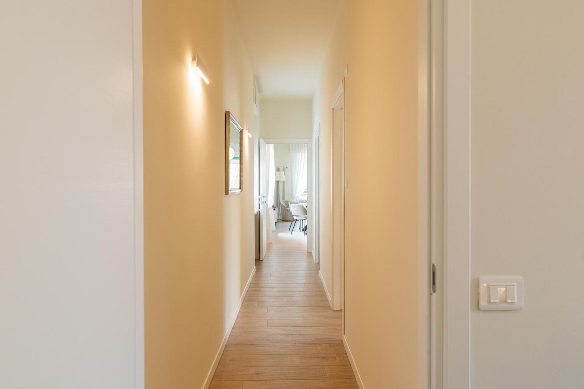 Apartment Domus - Ampia Residenza Filippini A Pochi Passi Dall'arena