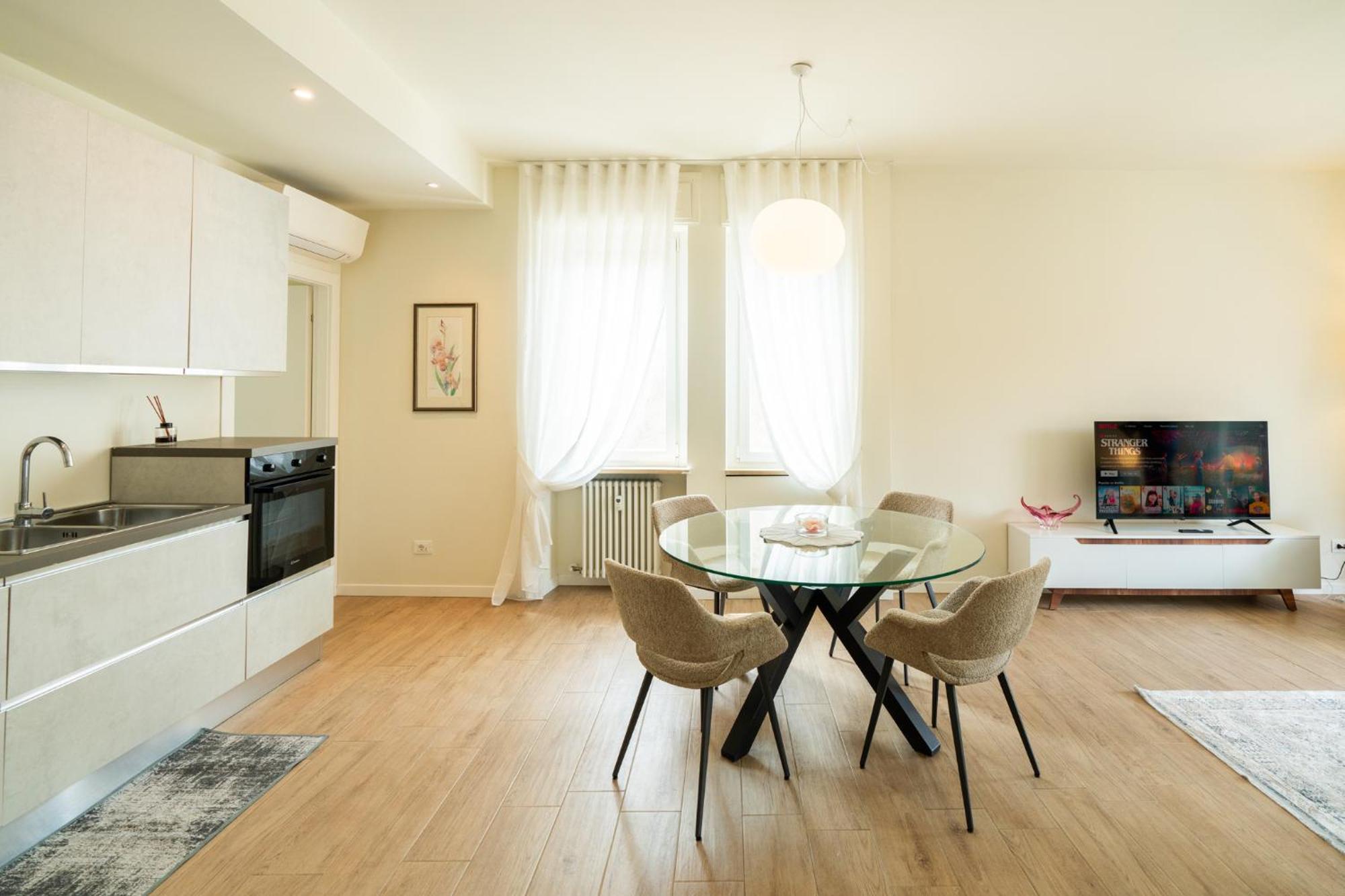 Apartment Domus - Ampia Residenza Filippini A Pochi Passi Dall'arena *