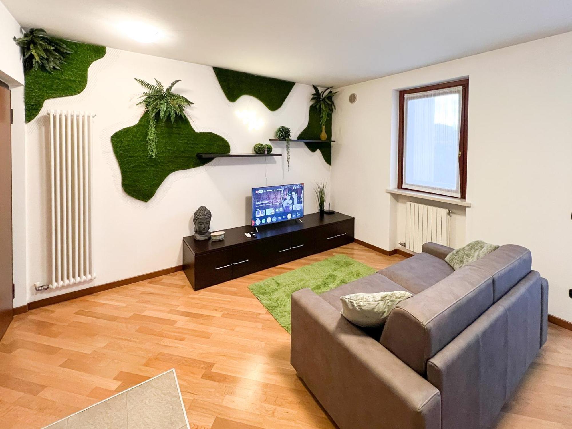 Apartment House Fiera Garage & Wifi