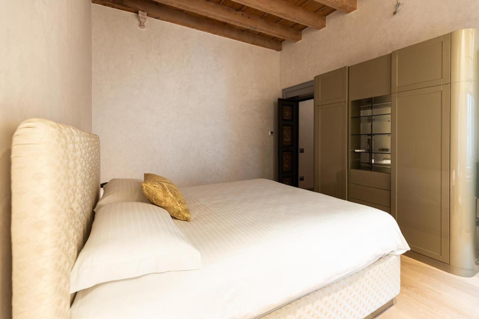 Apartment Palazzo Reggiani - Maria Callas