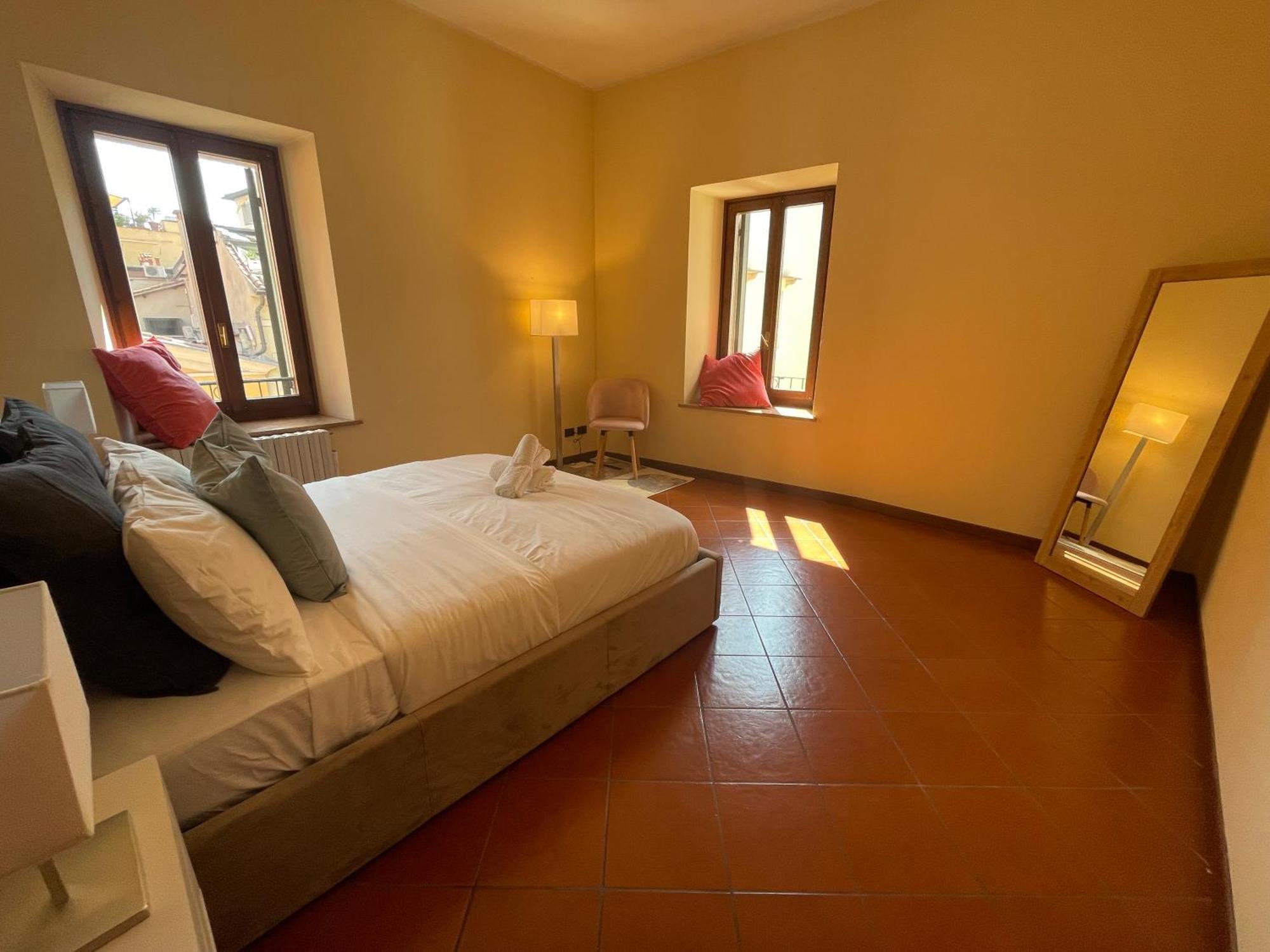 Montecchi House *