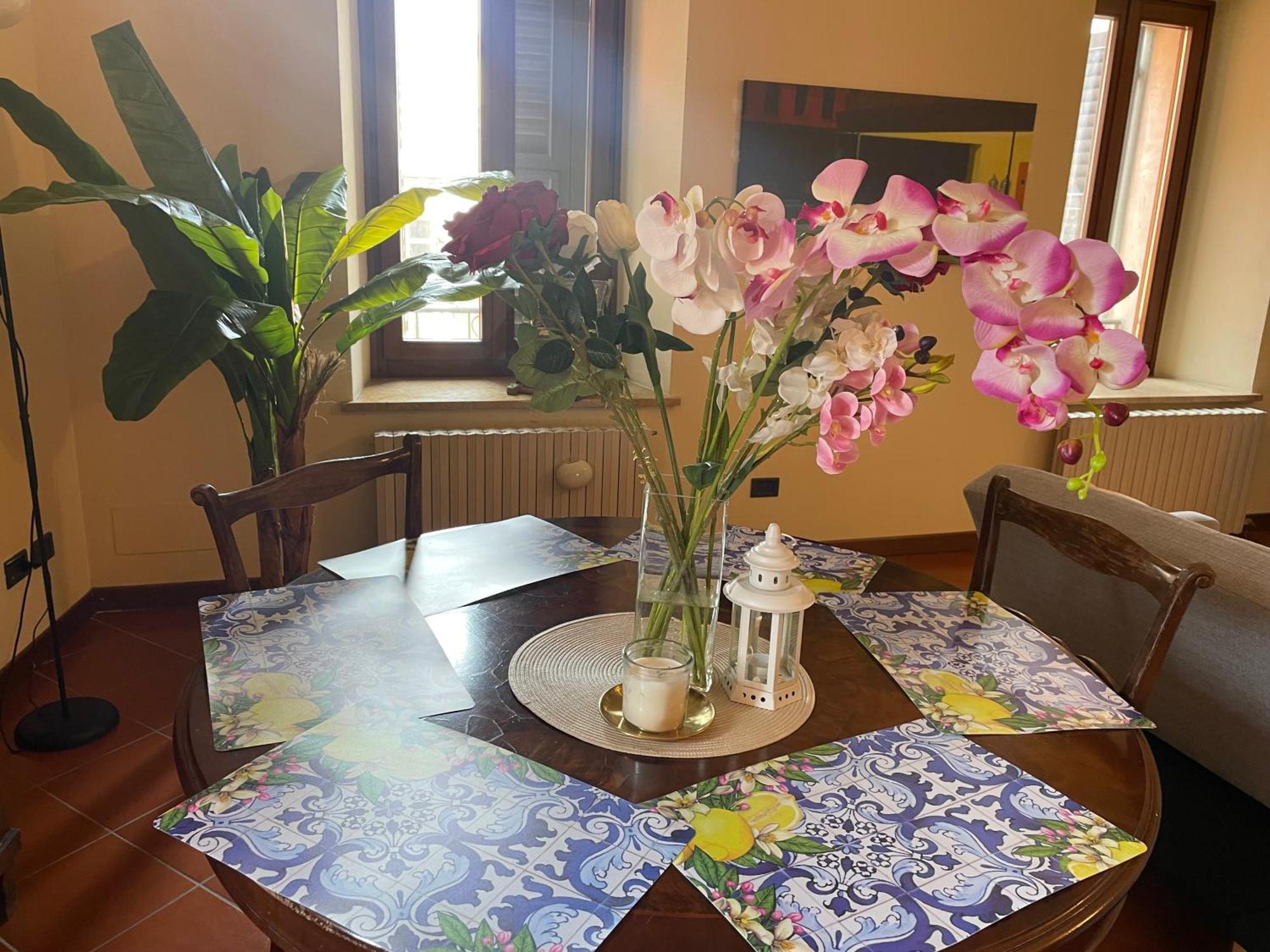 Apartment Montecchi House *
