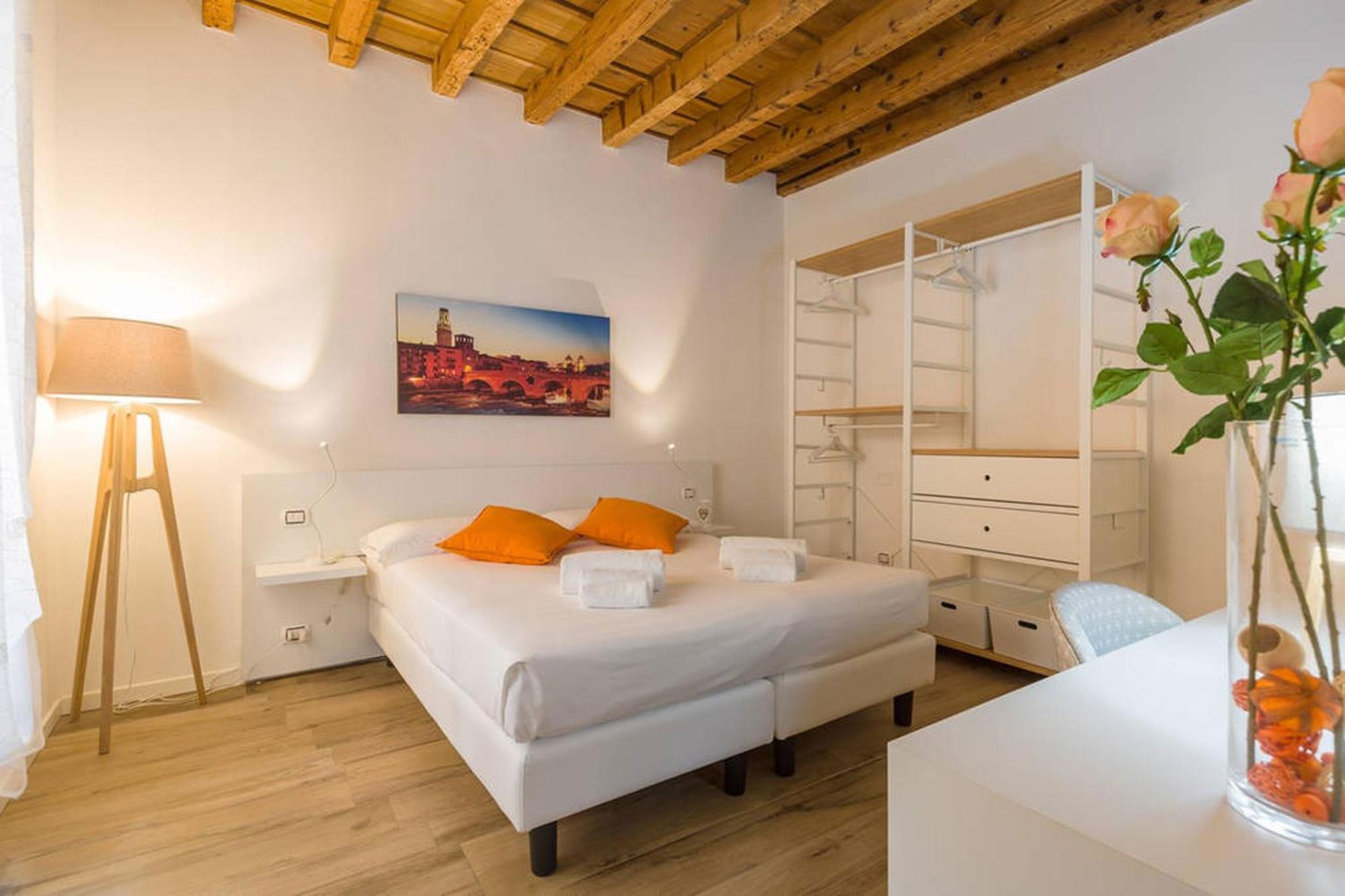Truly 2* Verona