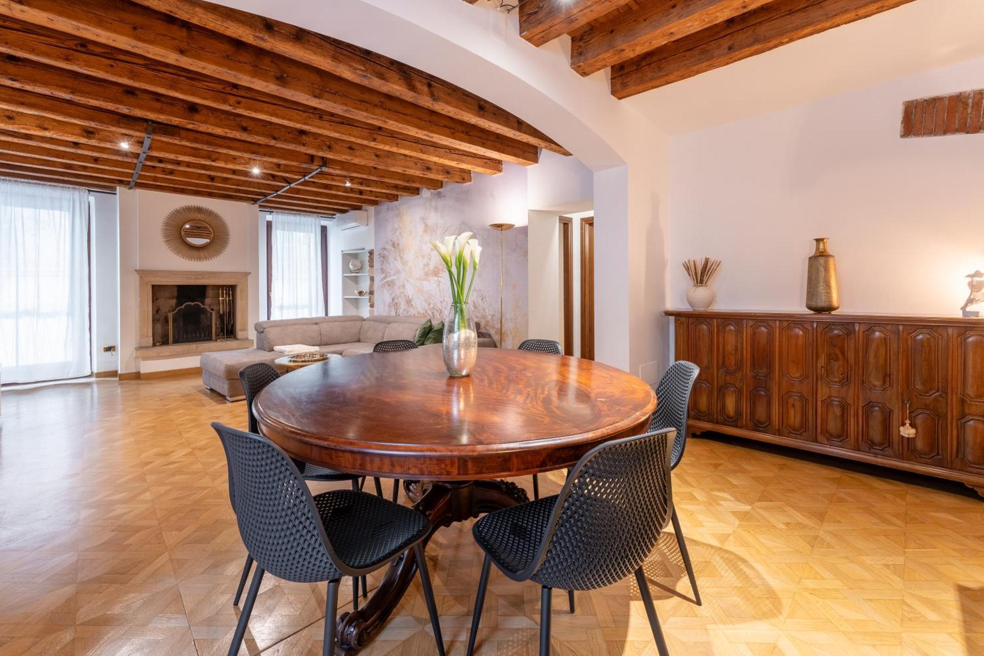 Sgarzerie Luxury Flat 2 120mq Apartment