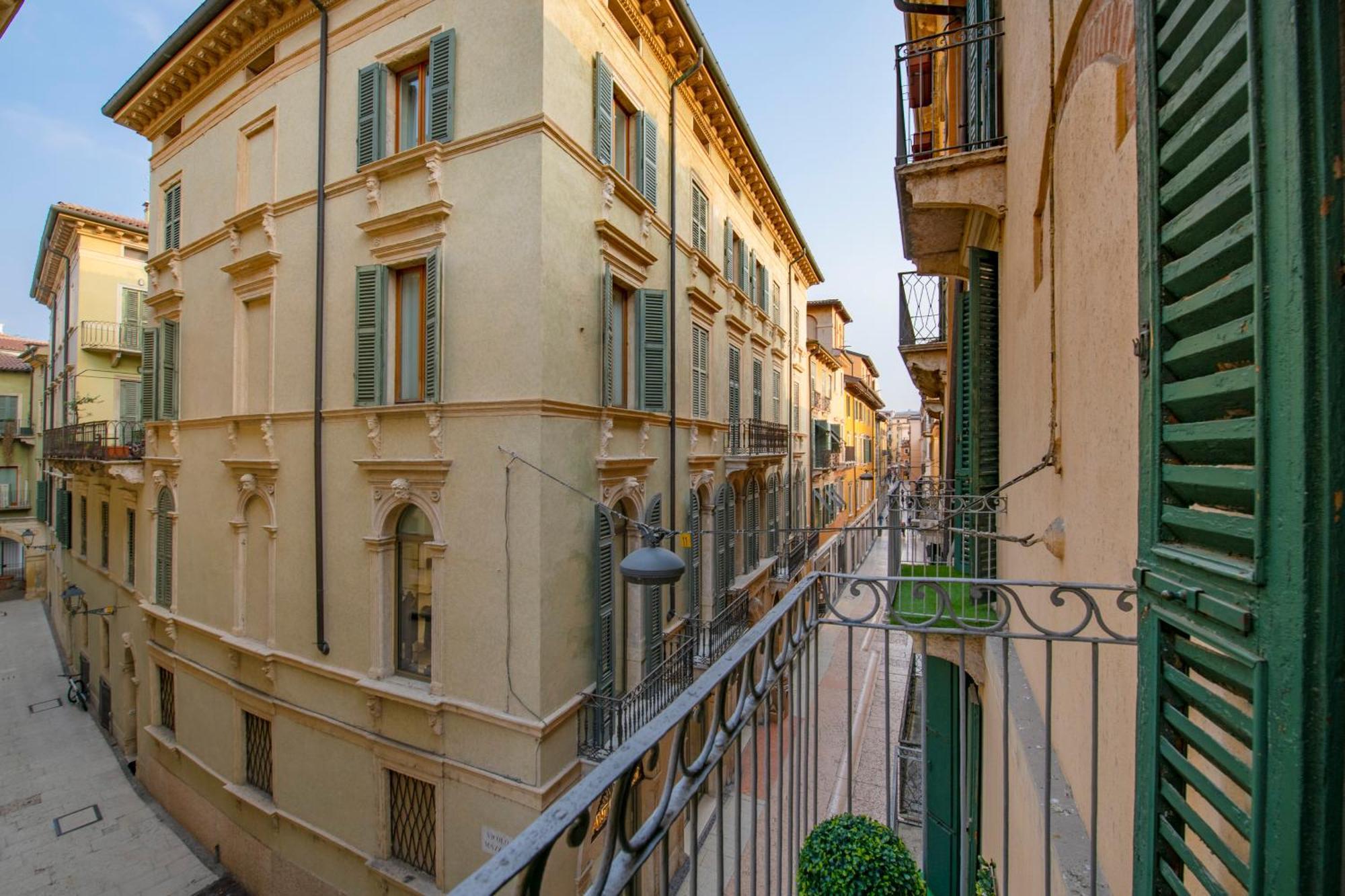 Apartment Arena Mazzini *