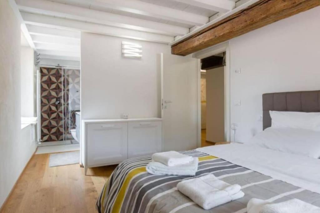 Ponte Pietra Luxury In Apartment *