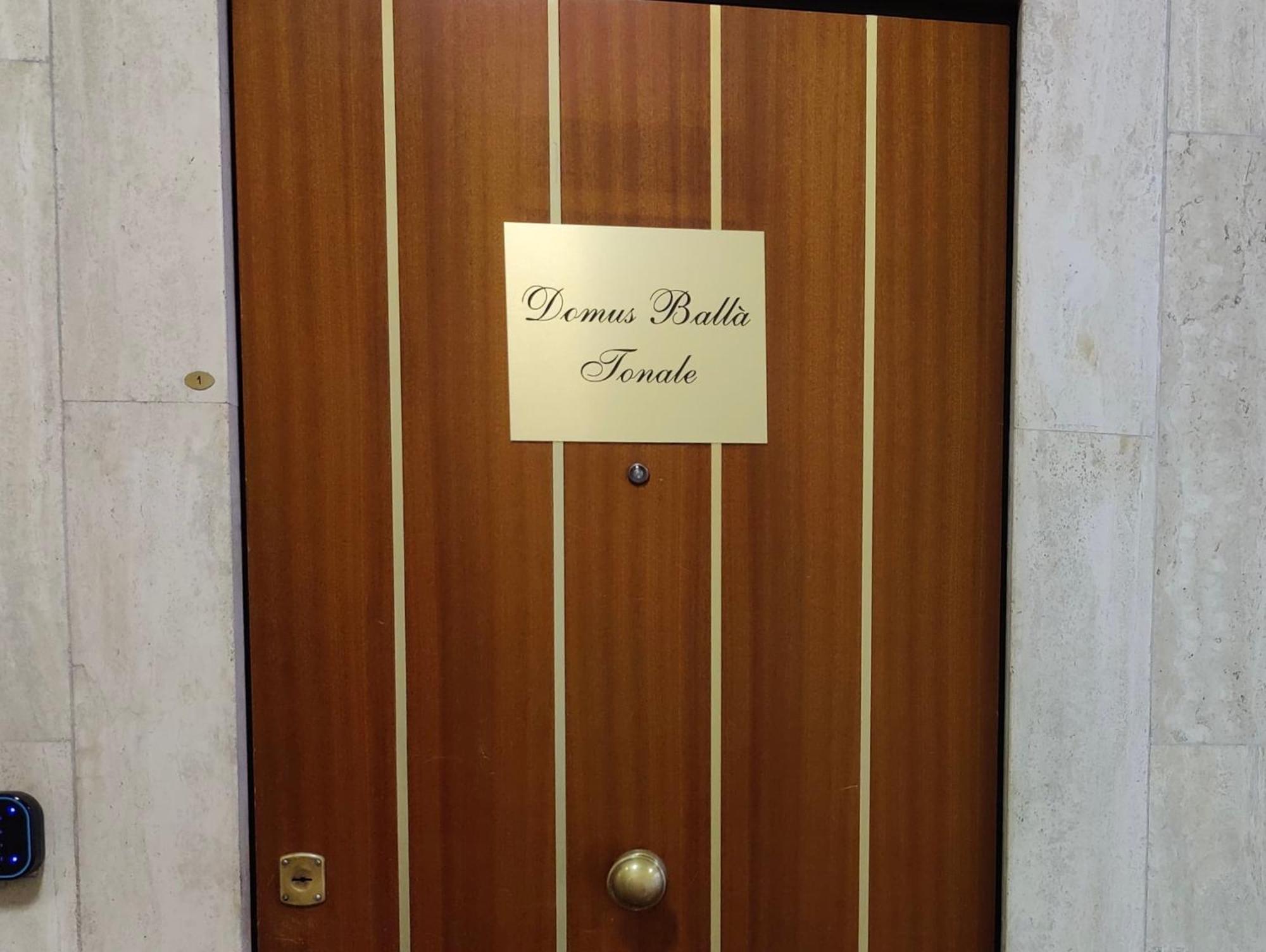 Domus Balla Tonale Gasthof *