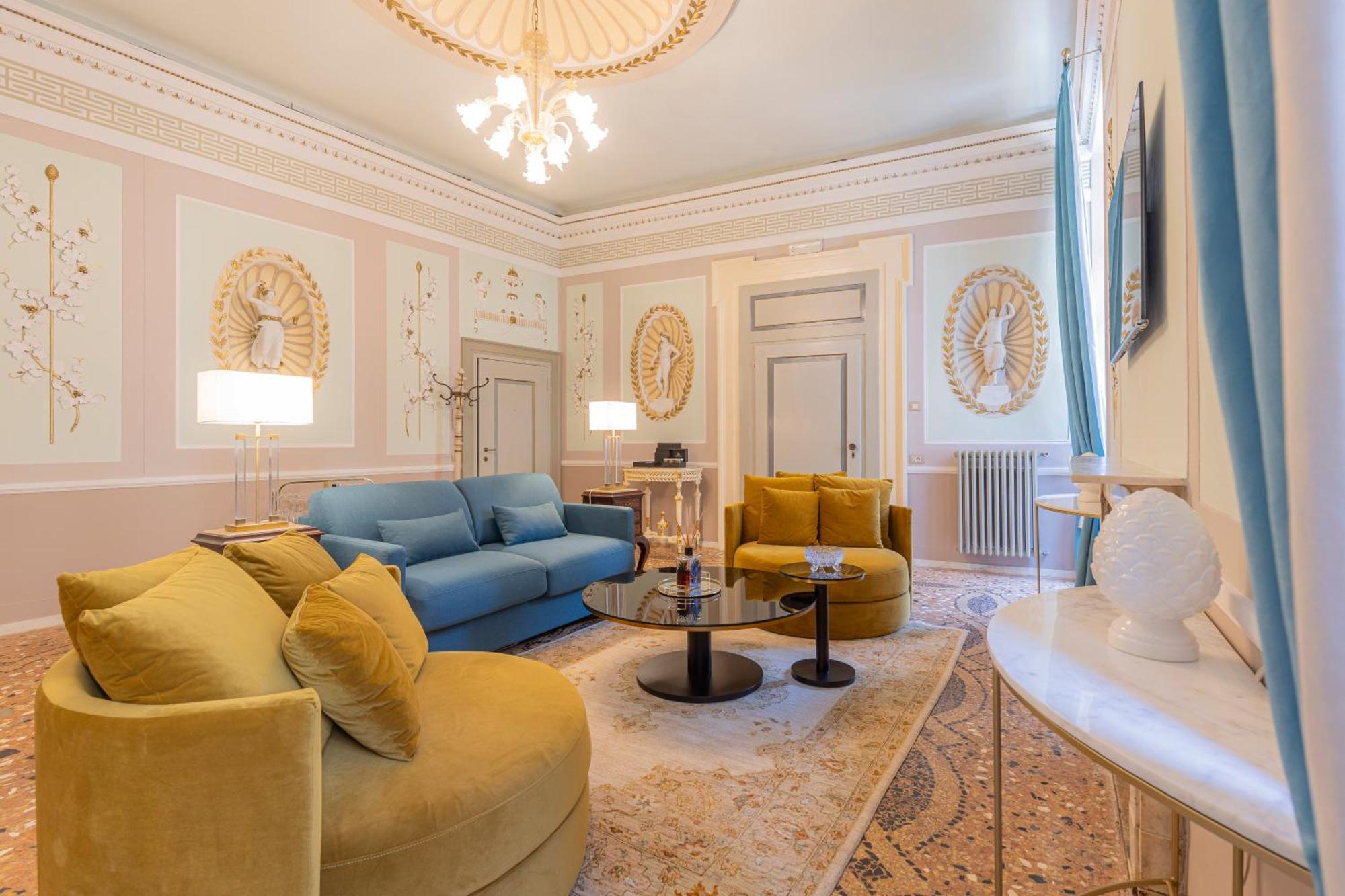 Corte Realdi - Palazzo Camozzini Hotel *