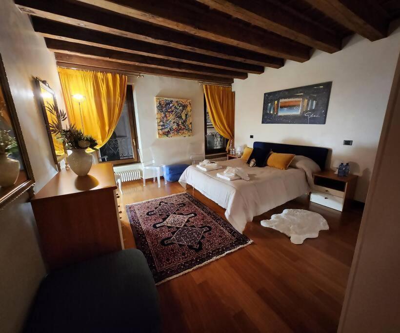 Appartamento Juliets Bed Art *