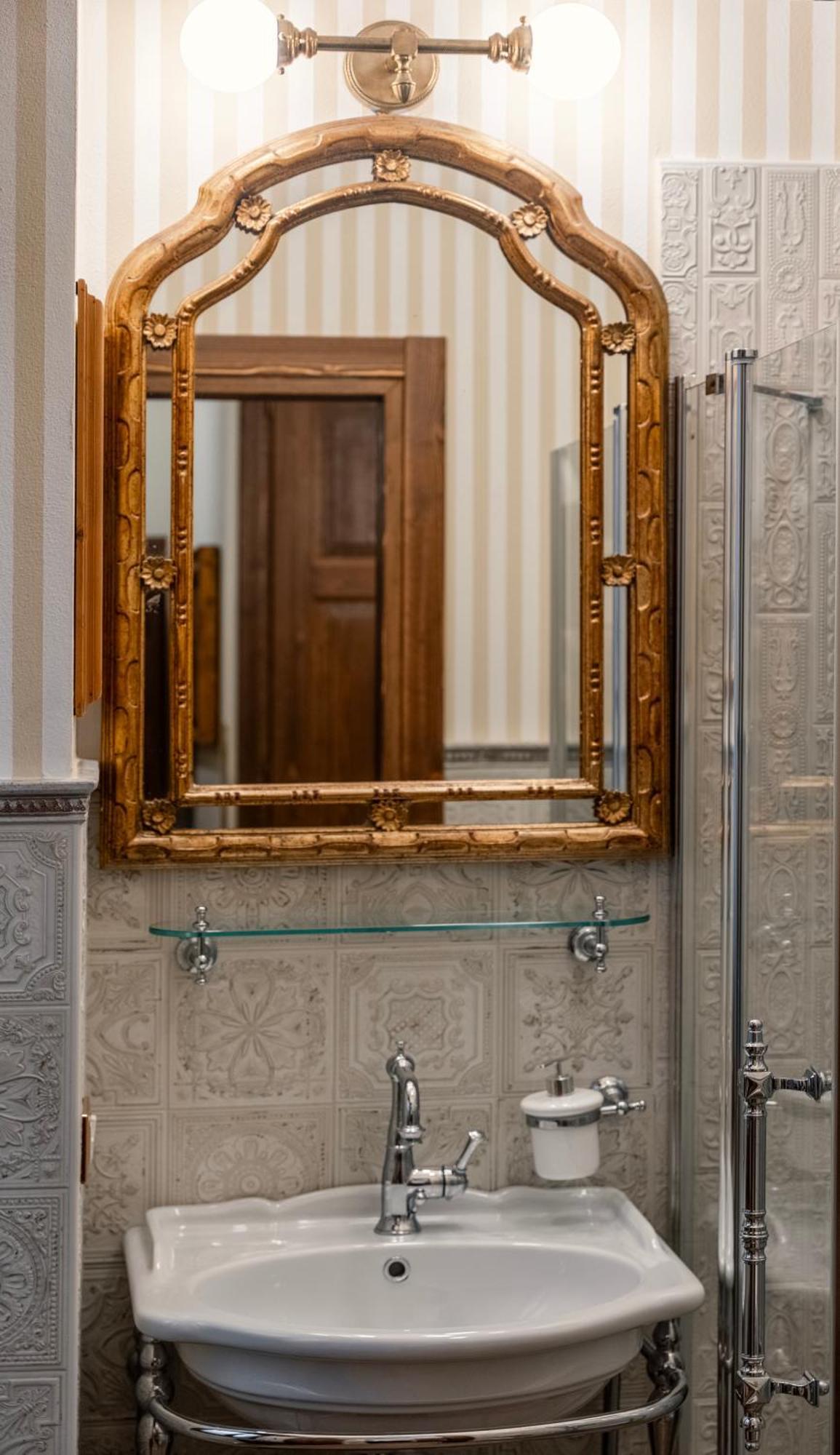 Gasthuis Regal House Vescovado