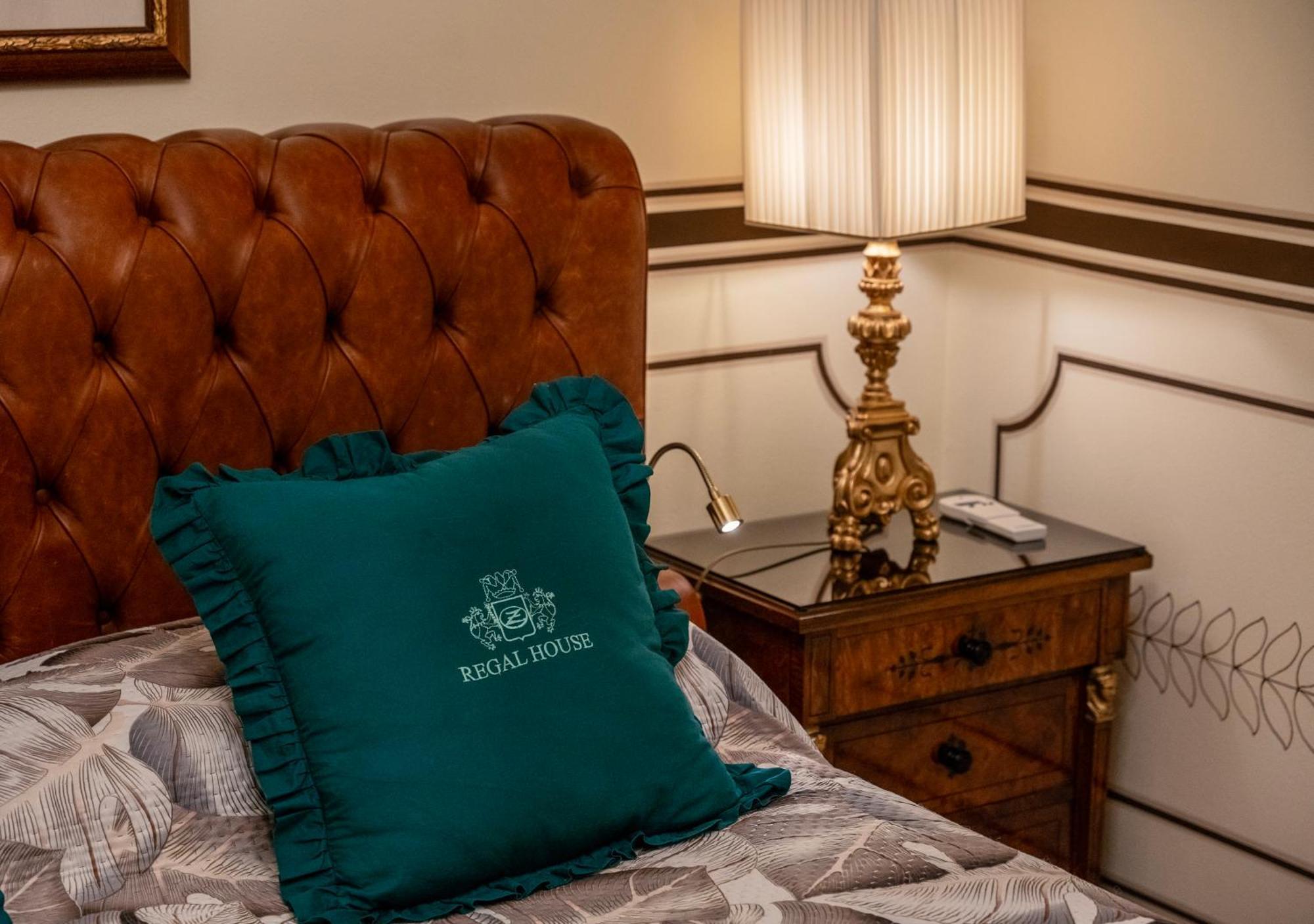 Gasthuis Regal House Vescovado *
