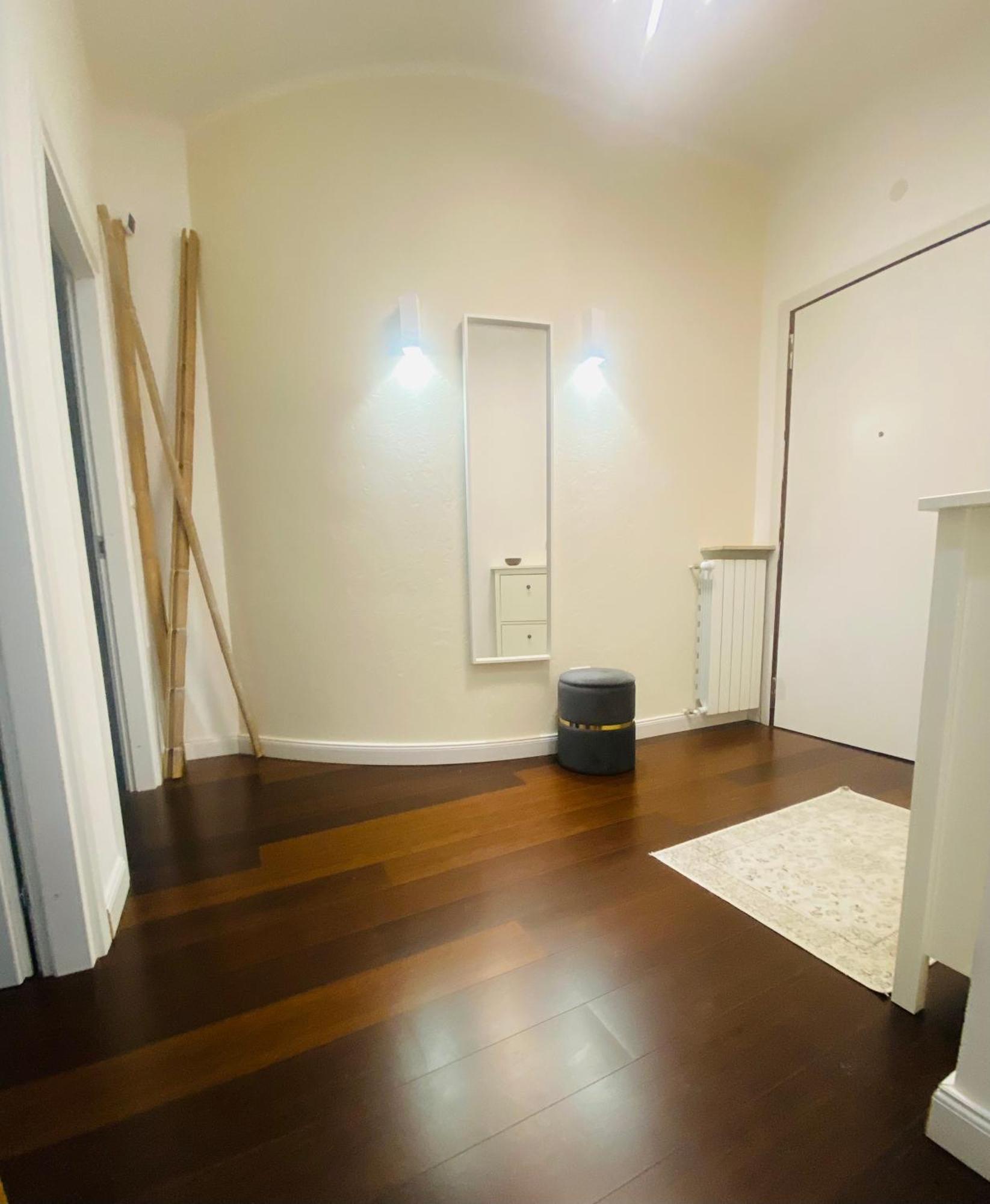 And Parking Apartment