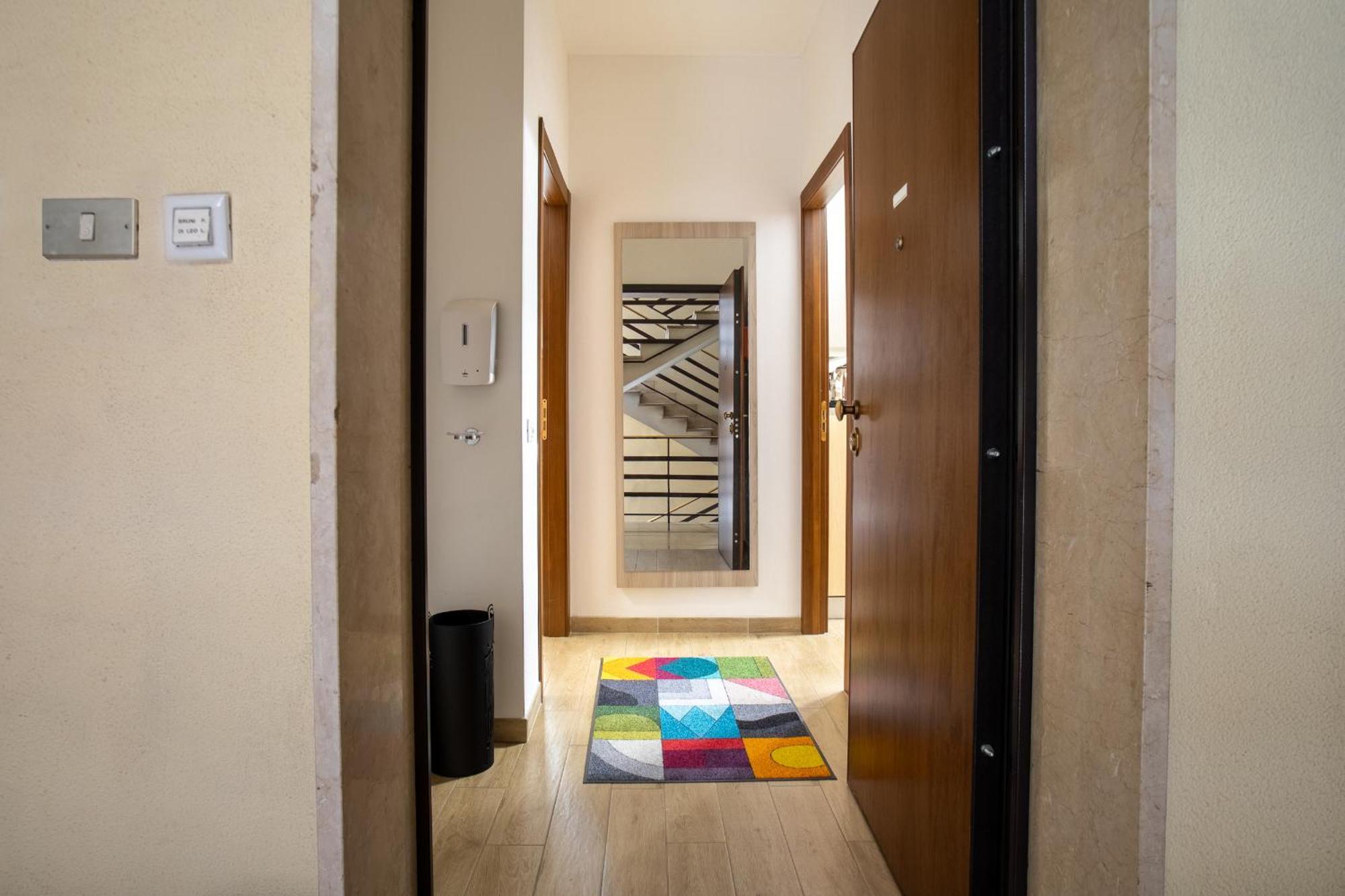 Apartment Pop Duplex