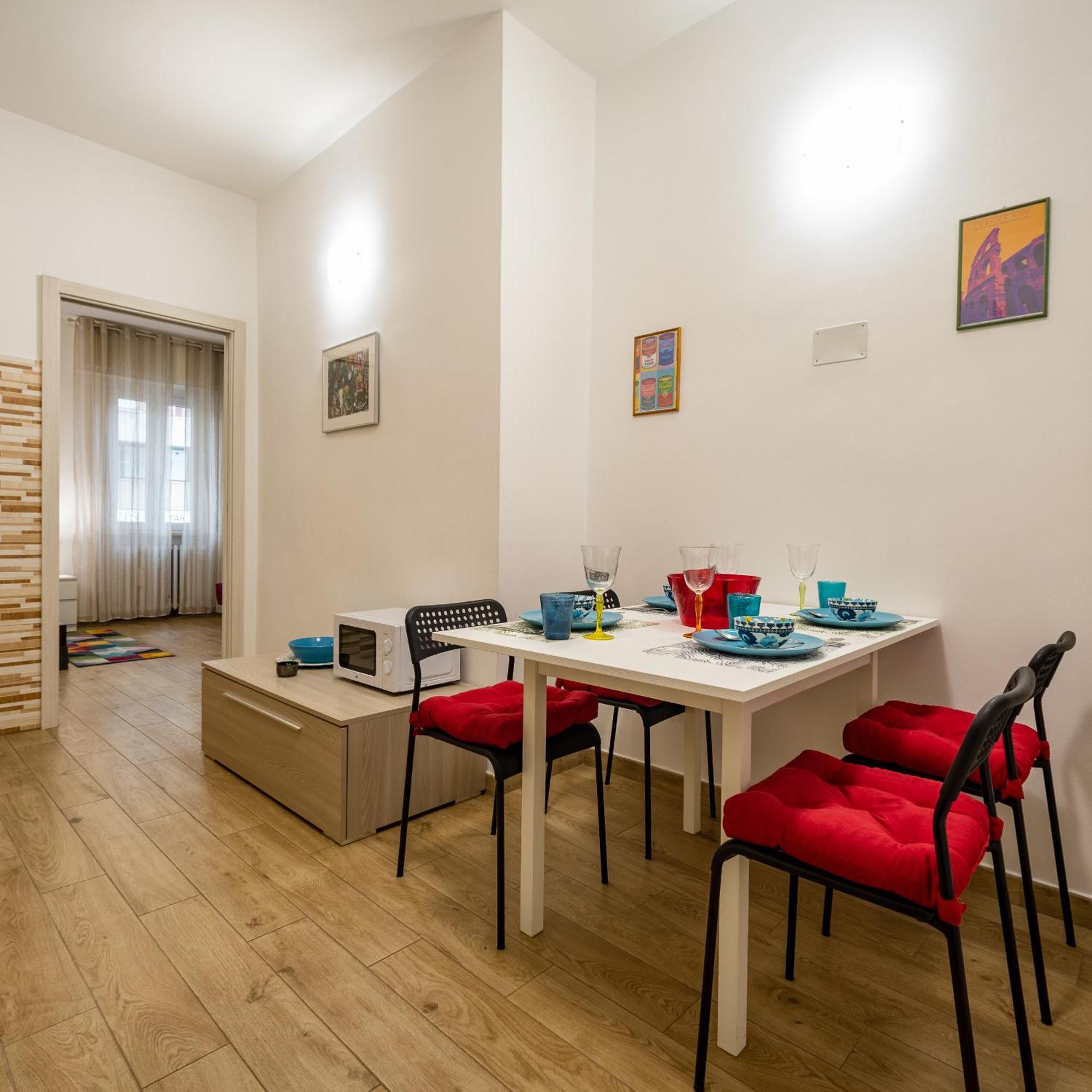 Apartment Pop Duplex *