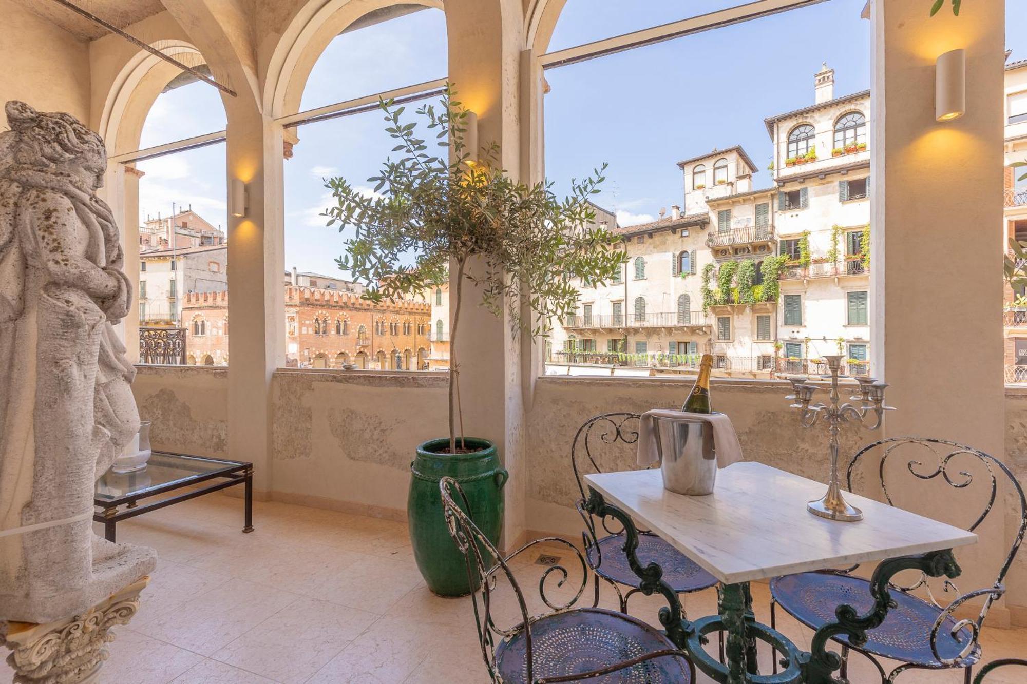 Corte Realdi Piazza Erbe Gasthof 3*