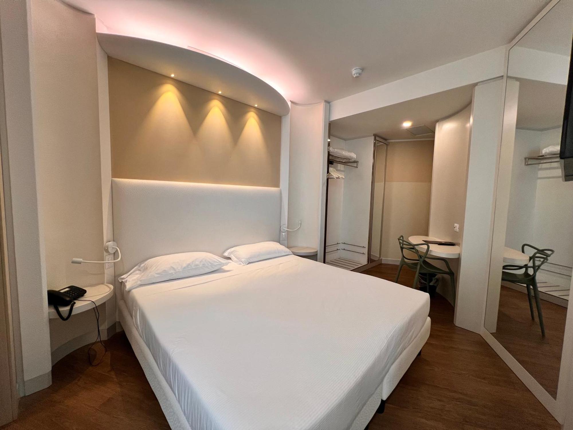Hotelli Ark 4*