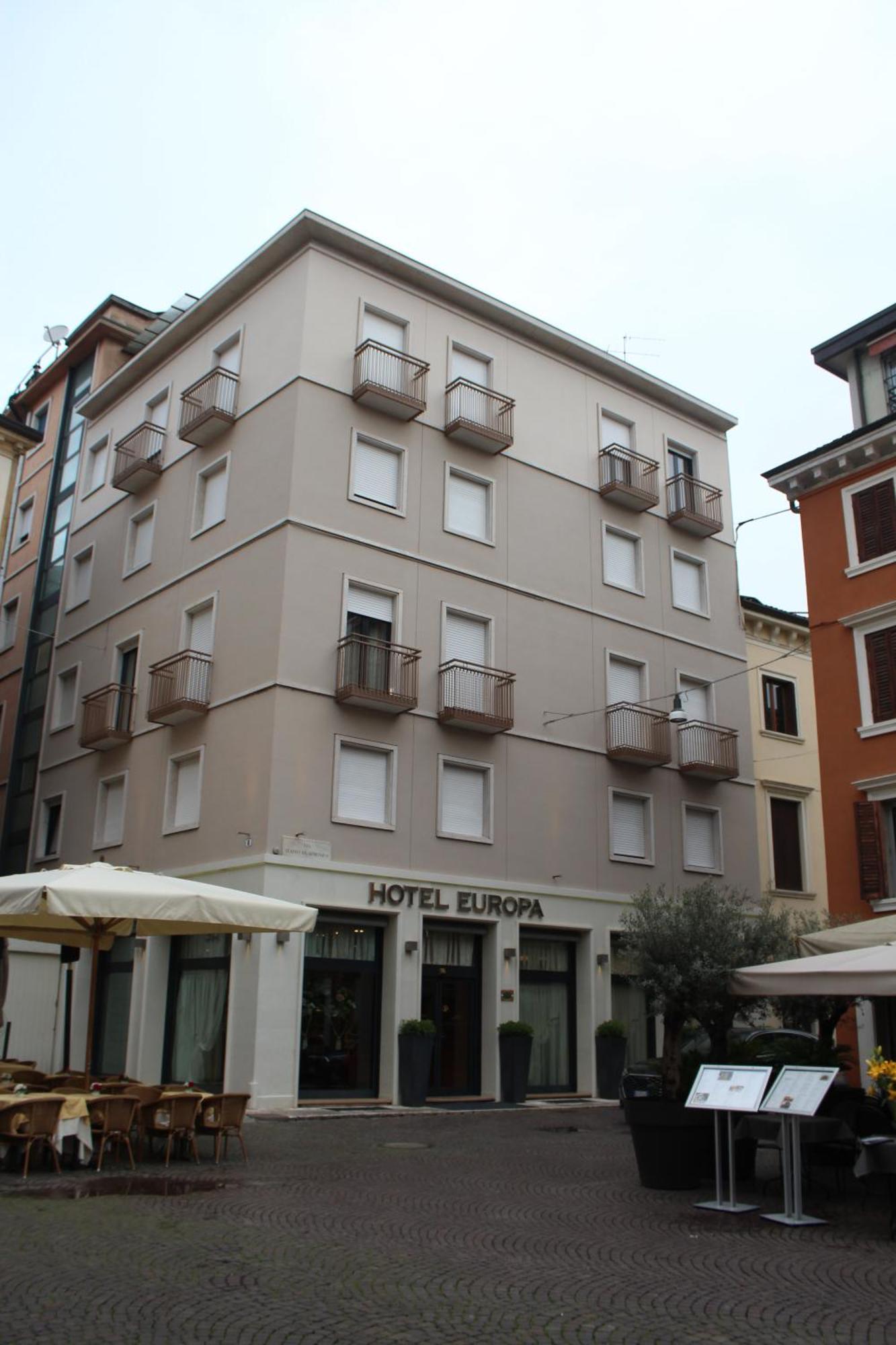 Hotel Europa 3*