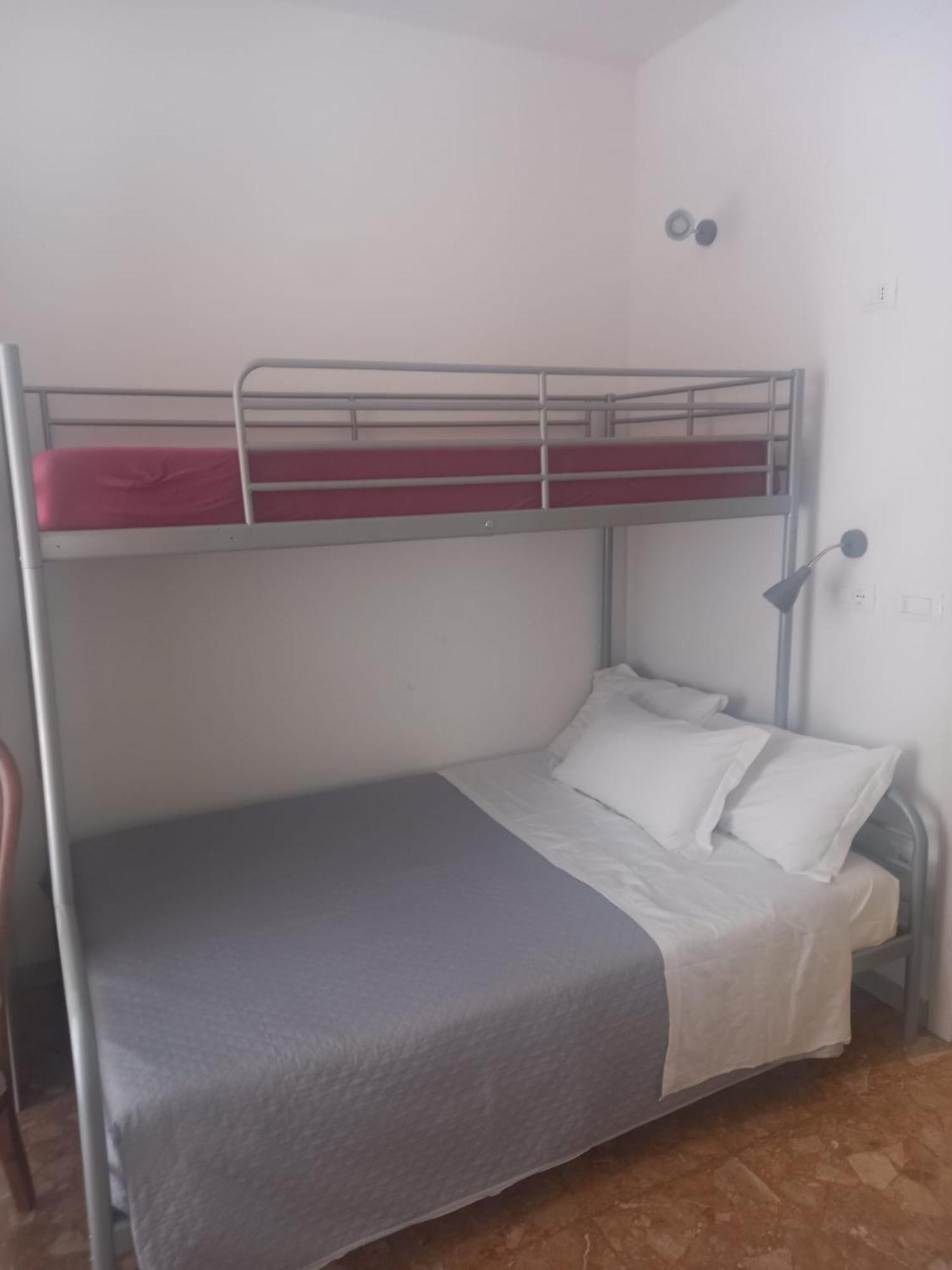 Minihouselarissa Diverona