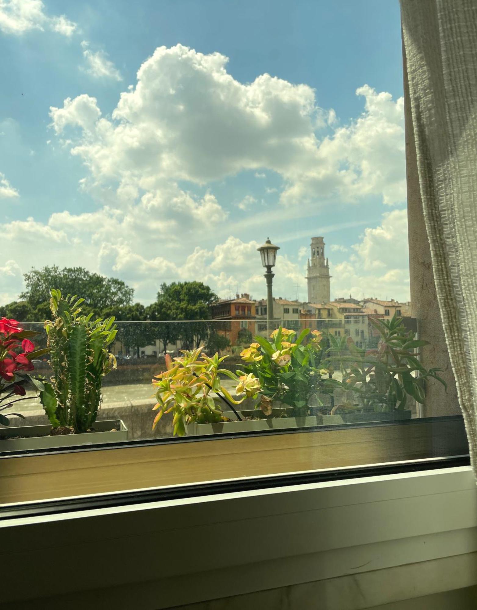 Apartment Stromboli Loft Verona