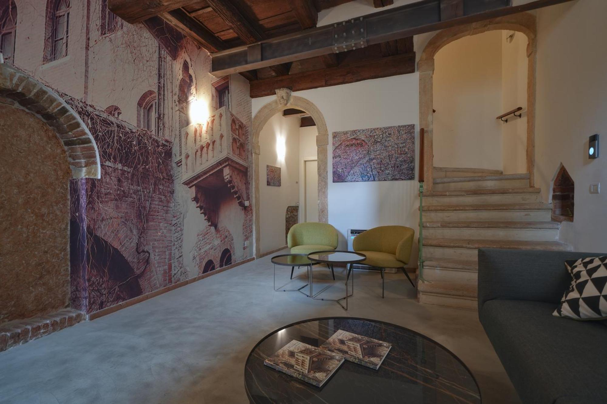 Palazzo Di Giulietta - Juliet's Palace Guest house *