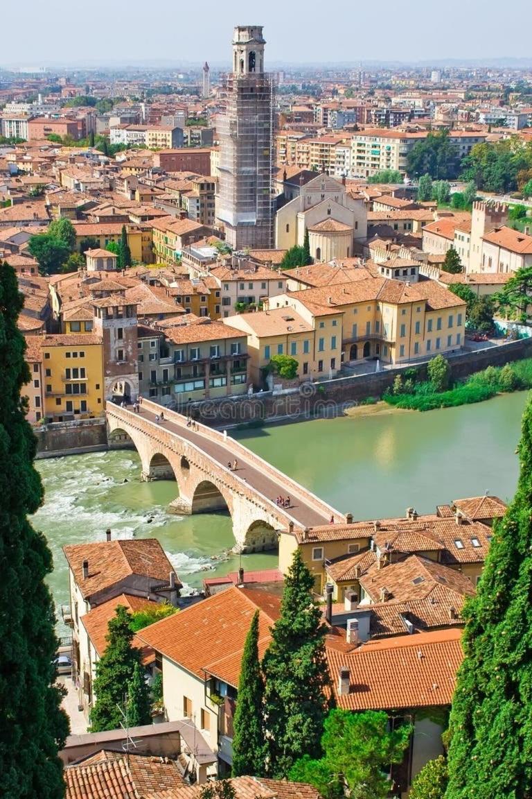 Apartamento Elegant Relax Near Veron Center Fair Garda Verona
