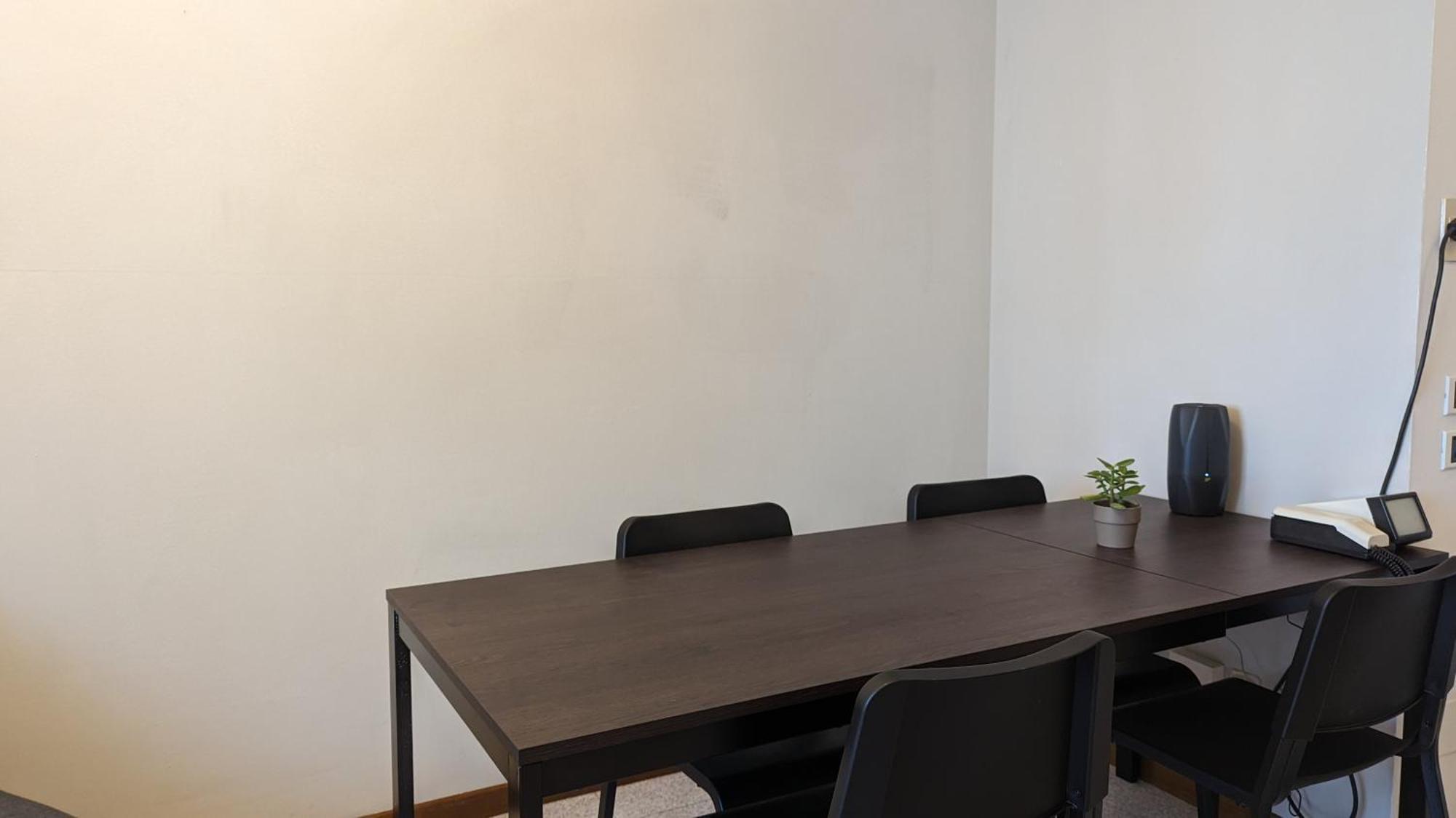 Urban Escape - A Peaceful Getaway Near The Apartment Verona