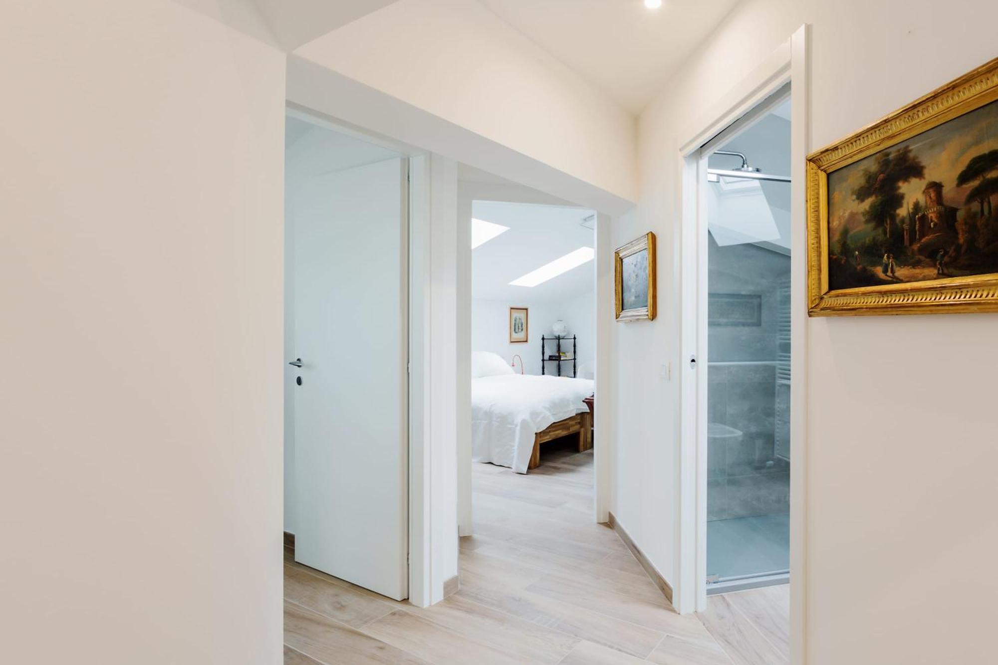Amazing Flat With Big Terrace And Private Car Park Huoneisto