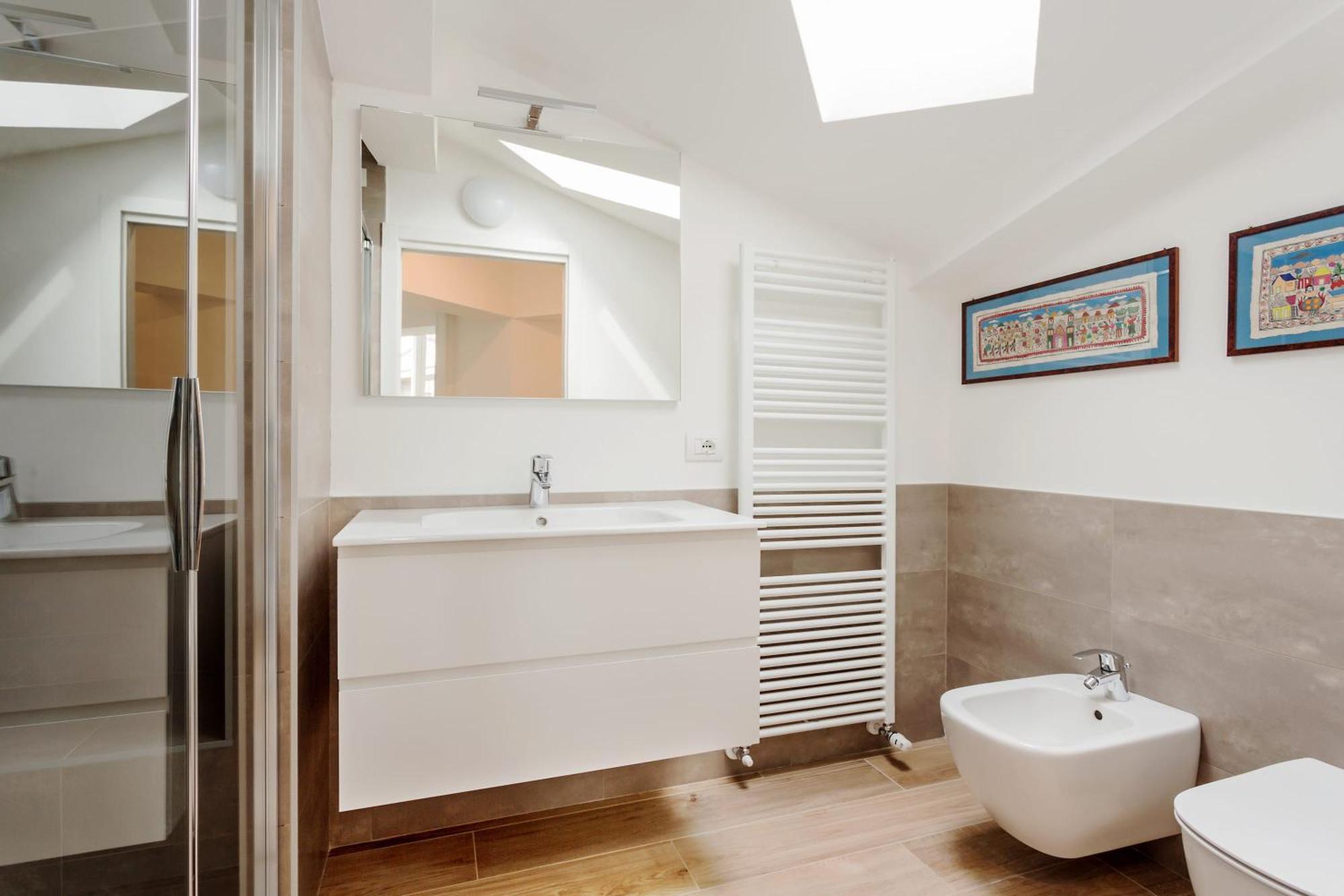 Amazing Flat With Big Terrace And Private Car Park Huoneisto Verona